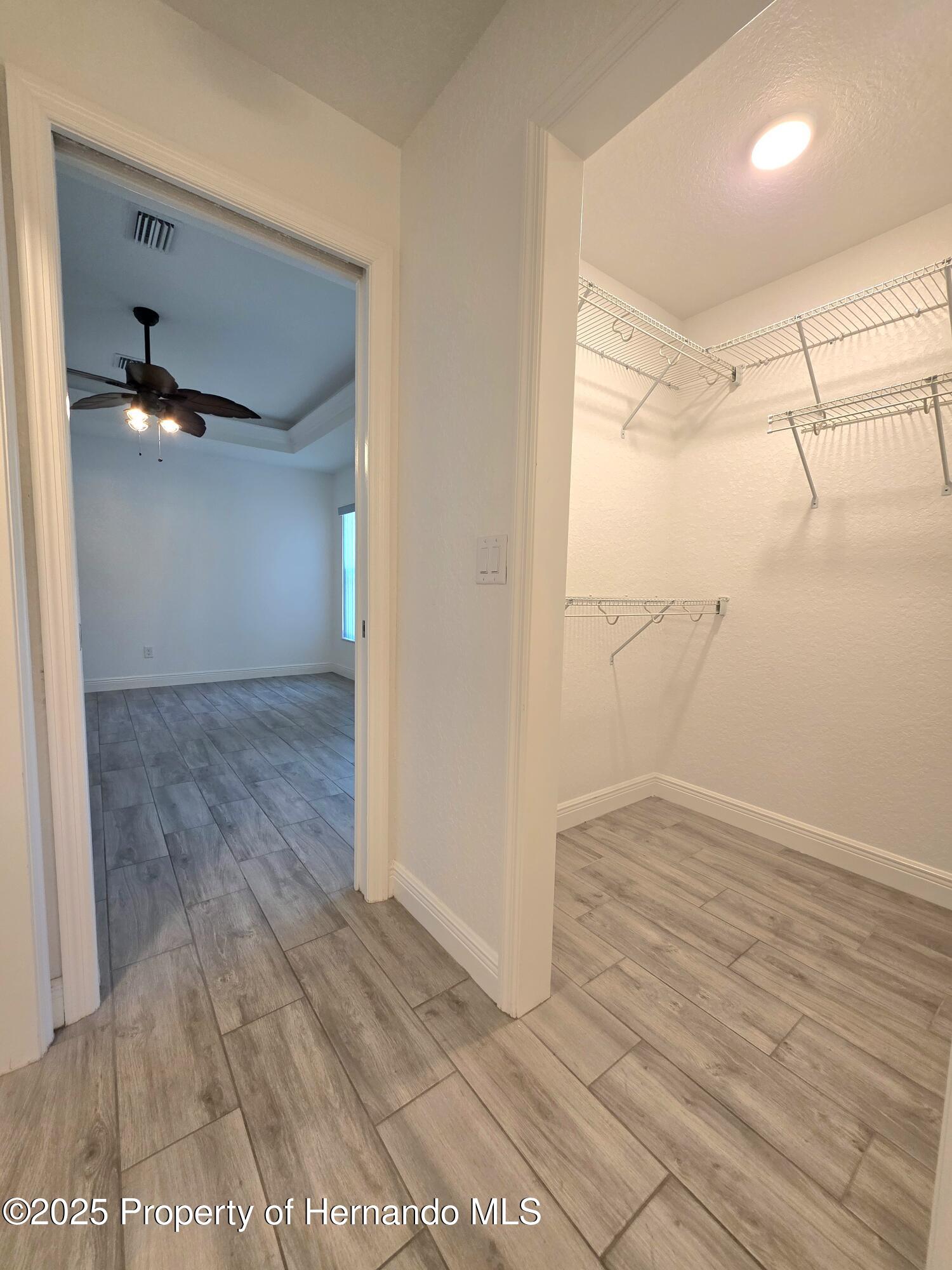 11240 Marvelwood Road, Brooksville, Florida image 19