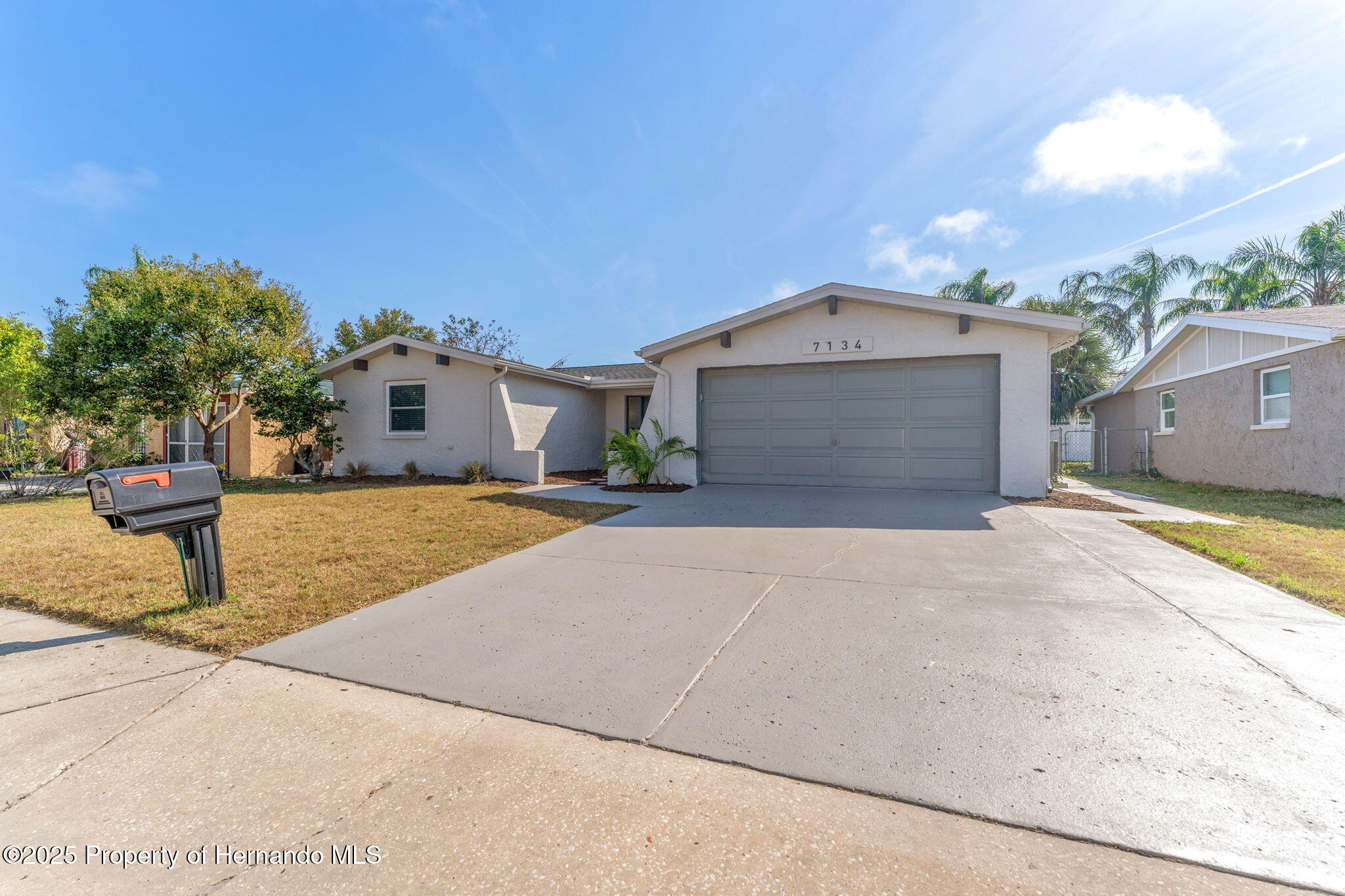 7134 King Arthur Drive, Port Richey, Florida image 7