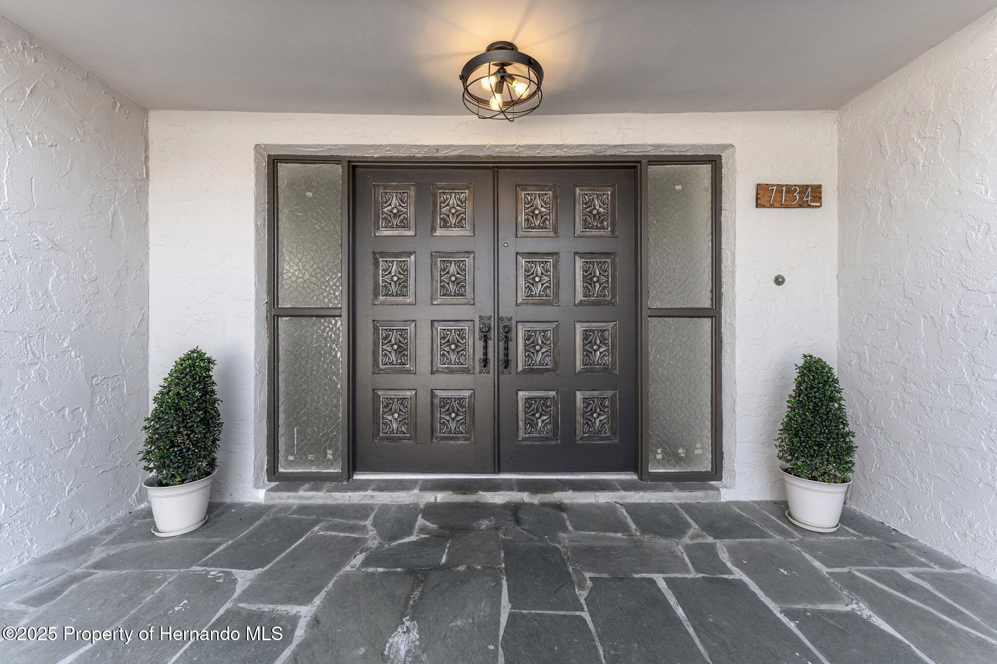 7134 King Arthur Drive, Port Richey, Florida image 8