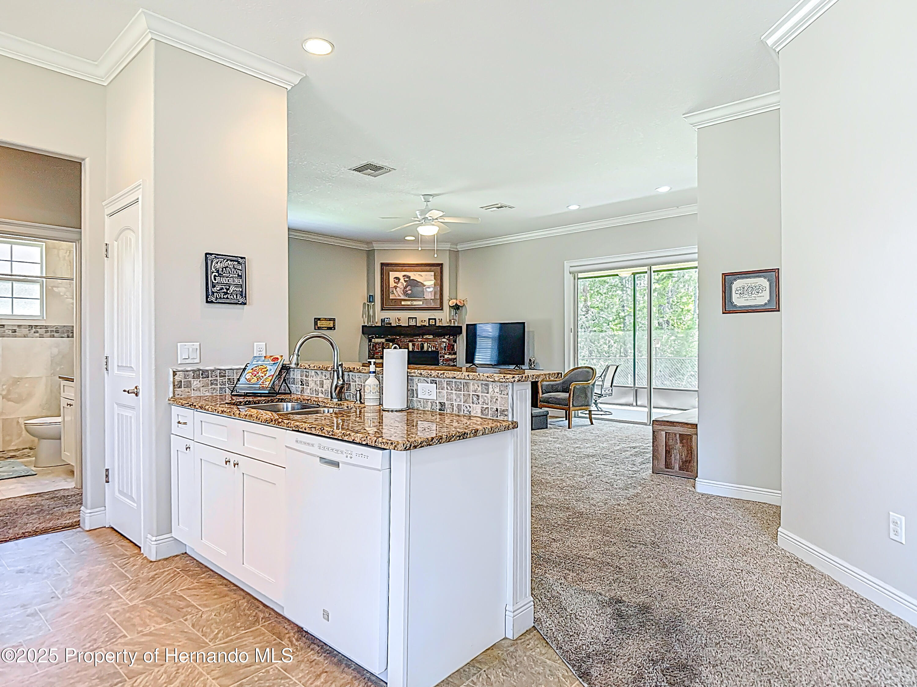 9363 S Deer Park Dr, Homosassa, Florida image 13