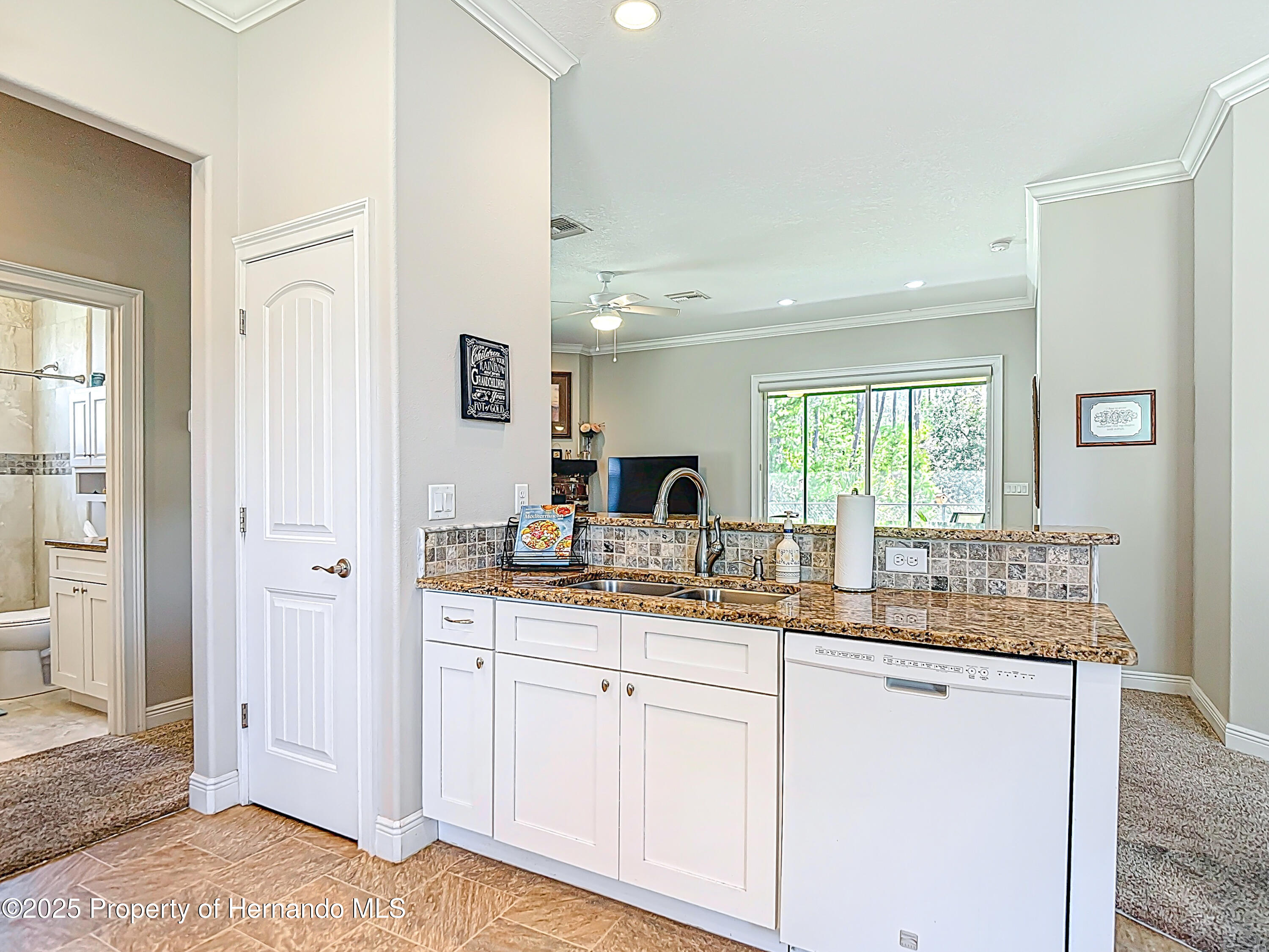 9363 S Deer Park Dr, Homosassa, Florida image 14