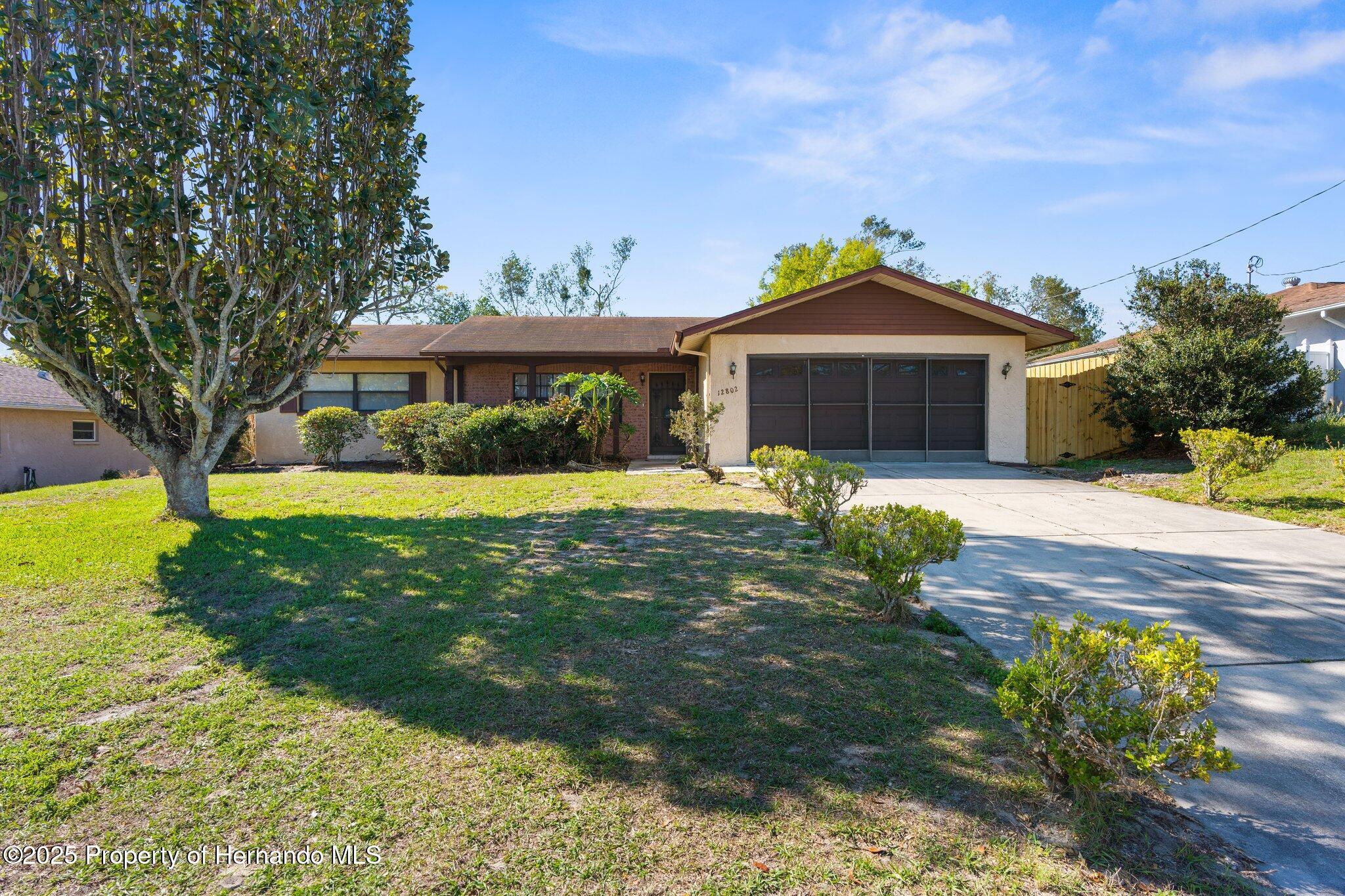 12802 Linden Drive, Spring Hill, Florida image 38