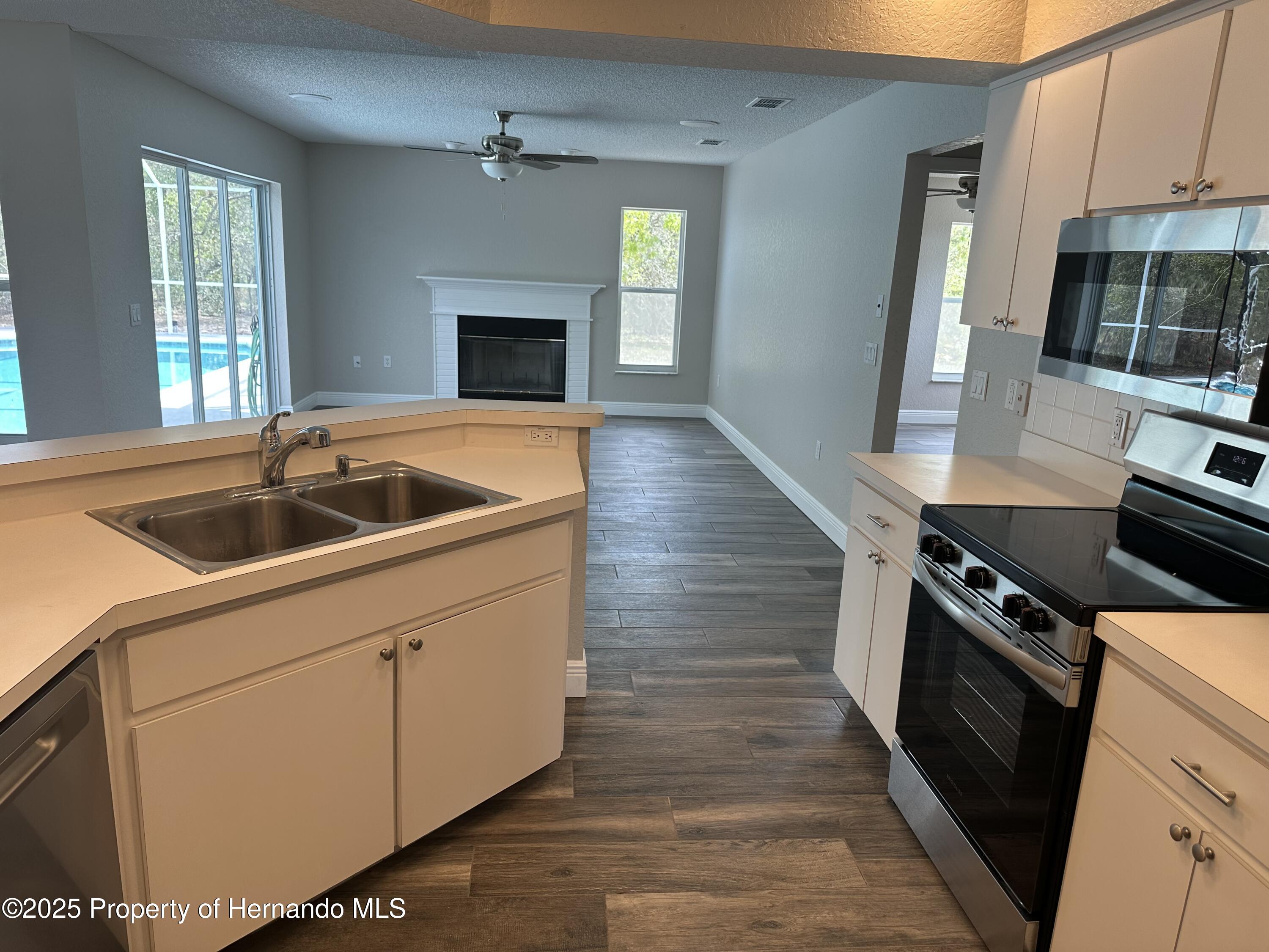 11379 Flower Ave, Weeki Wachee, Florida image 50