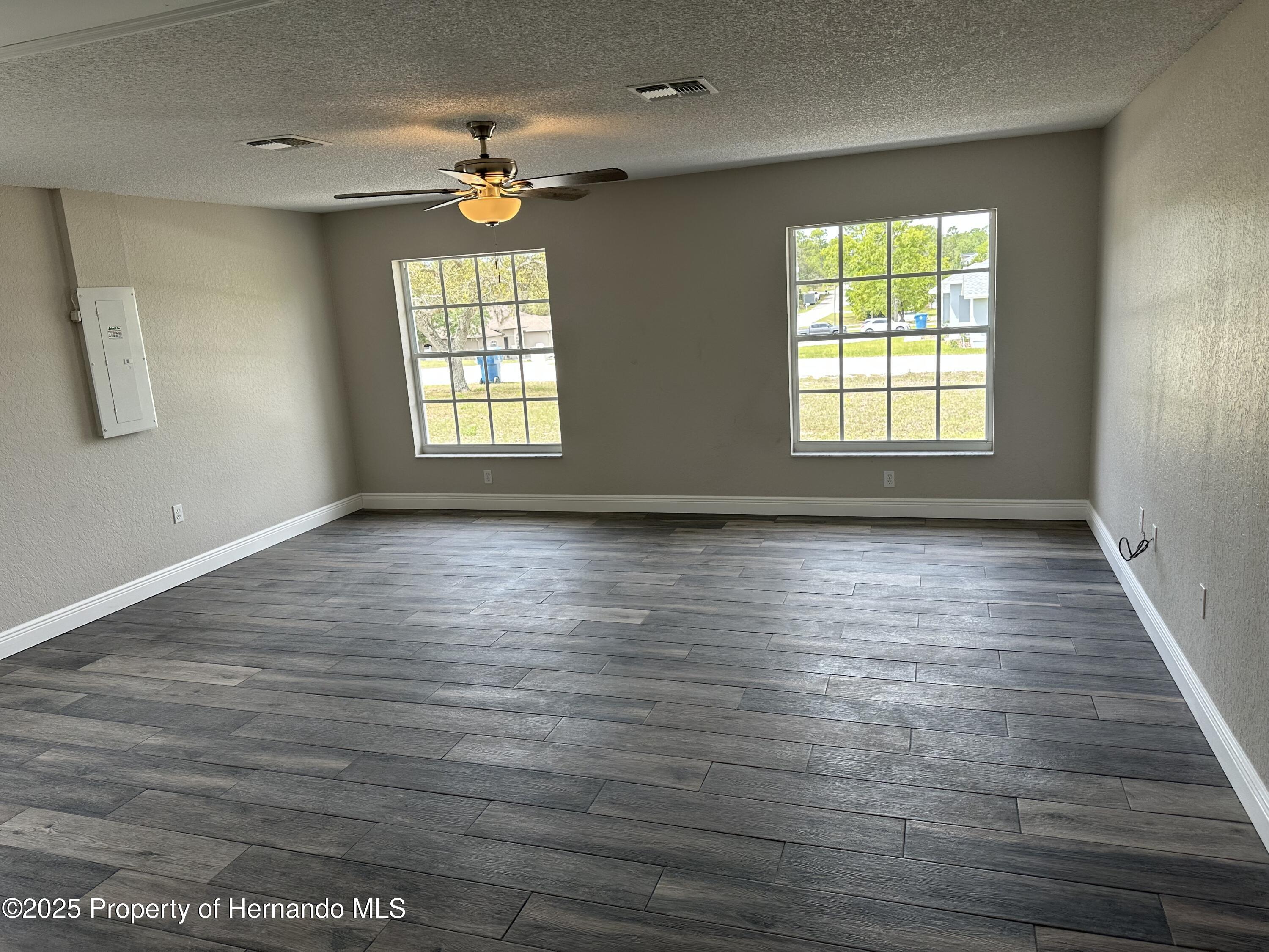 11379 Flower Ave, Weeki Wachee, Florida image 32