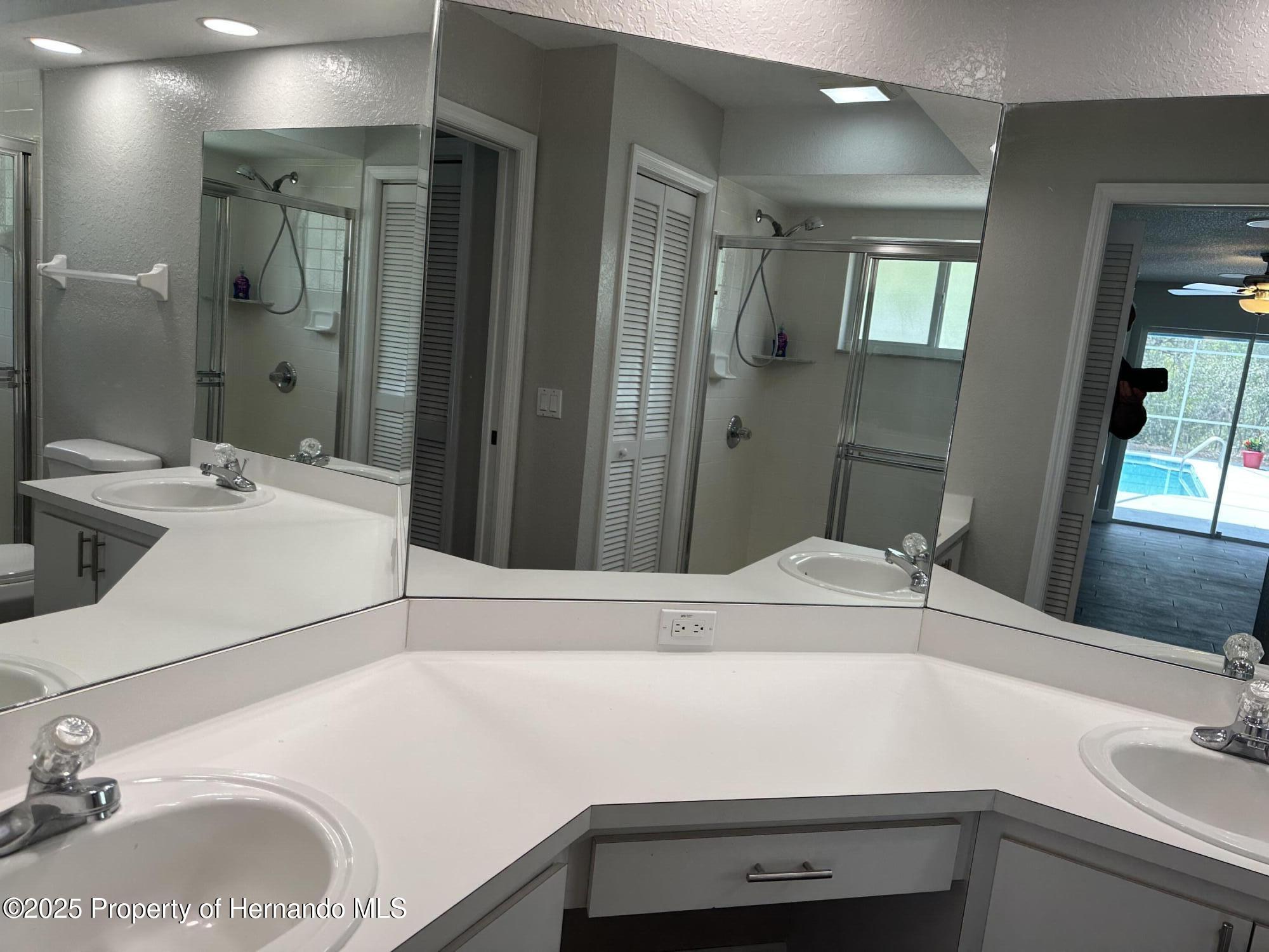 11379 Flower Ave, Weeki Wachee, Florida image 21