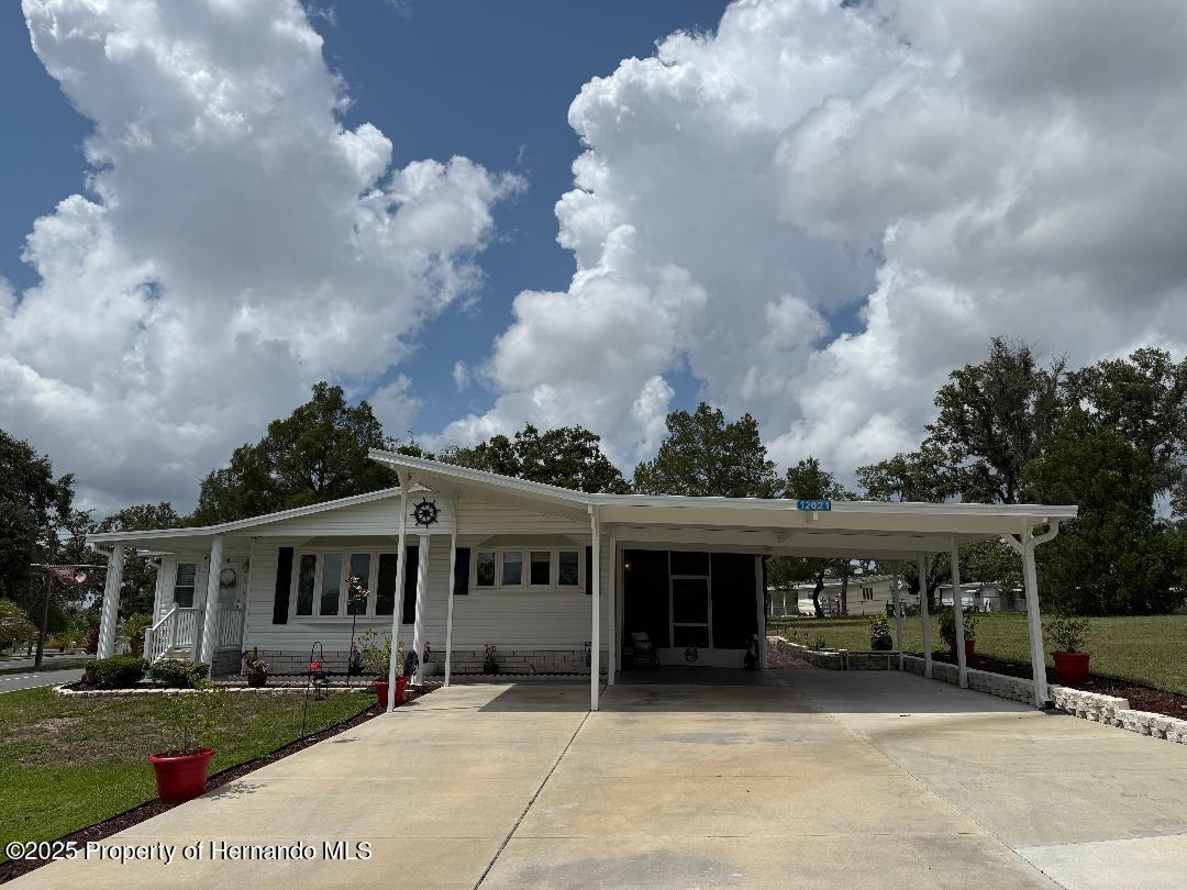 12021 Club House Road, Brooksville, Florida image 1