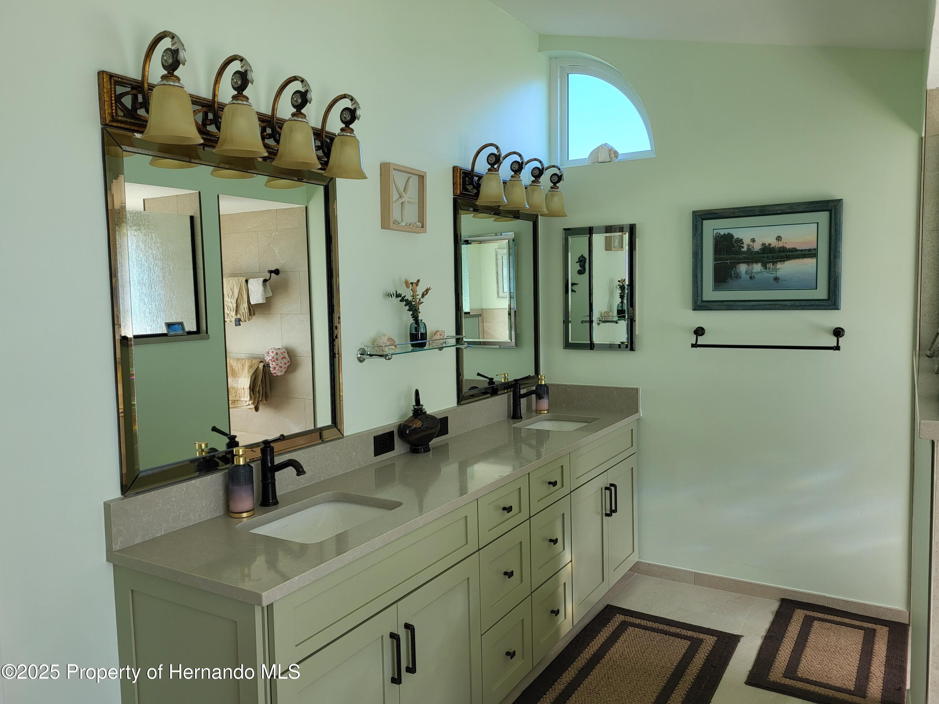 9615 Southern Belle Drive, Weeki Wachee, Florida image 15