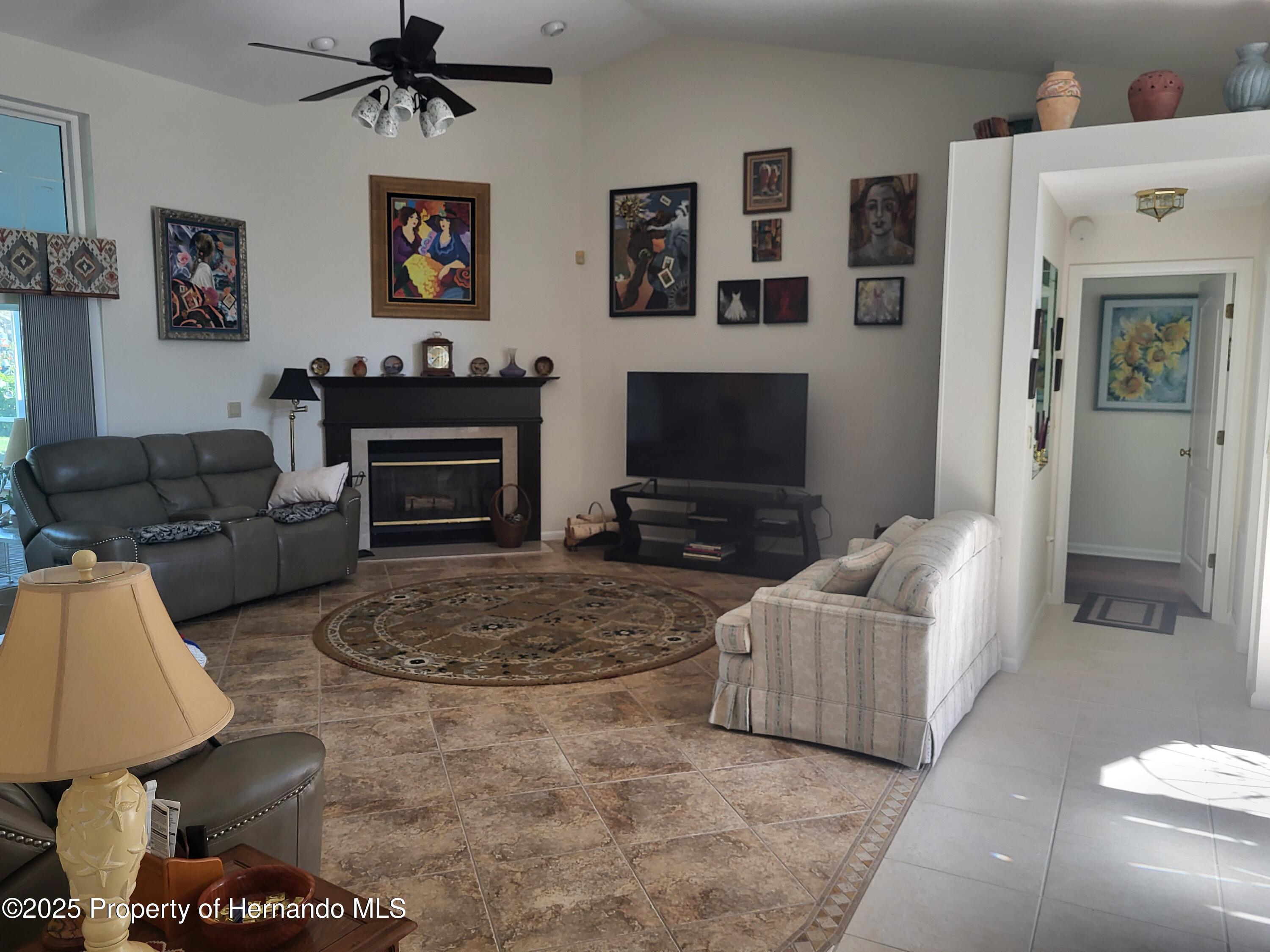 9615 Southern Belle Drive, Weeki Wachee, Florida image 4