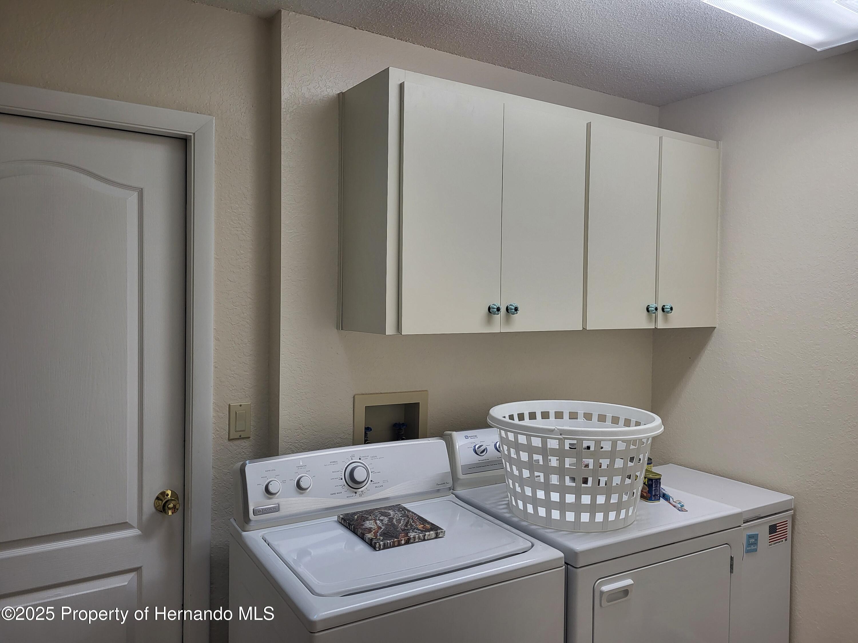 9615 Southern Belle Drive, Weeki Wachee, Florida image 31