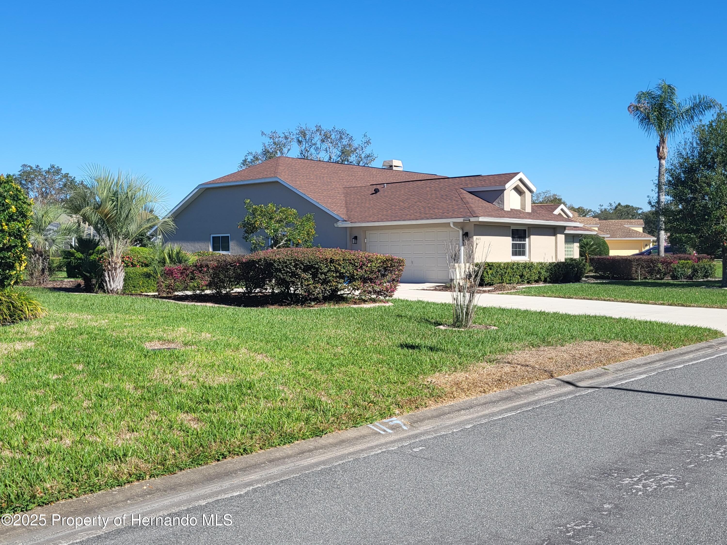9615 Southern Belle Drive, Weeki Wachee, Florida image 2