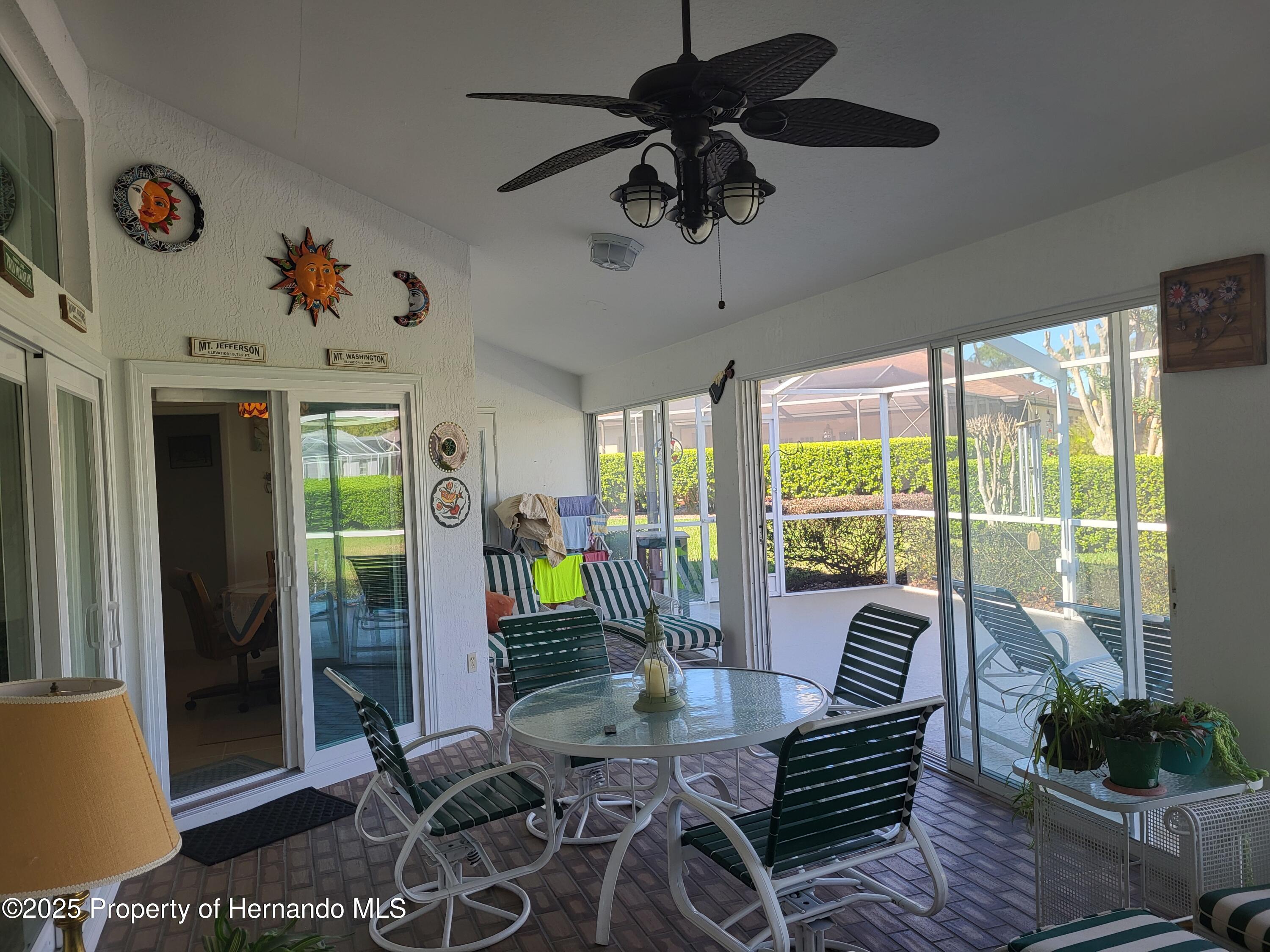 9615 Southern Belle Drive, Weeki Wachee, Florida image 25