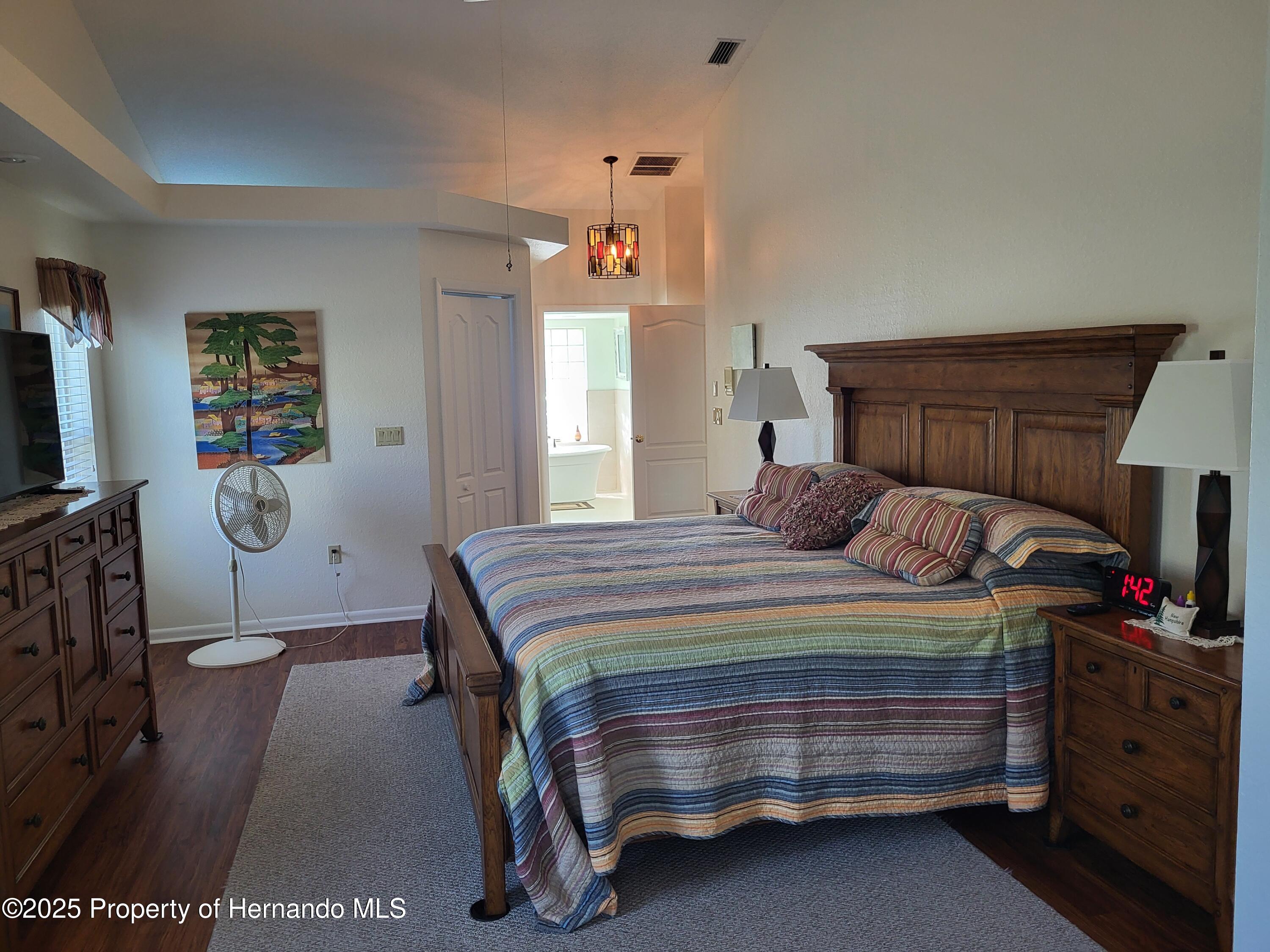 9615 Southern Belle Drive, Weeki Wachee, Florida image 10