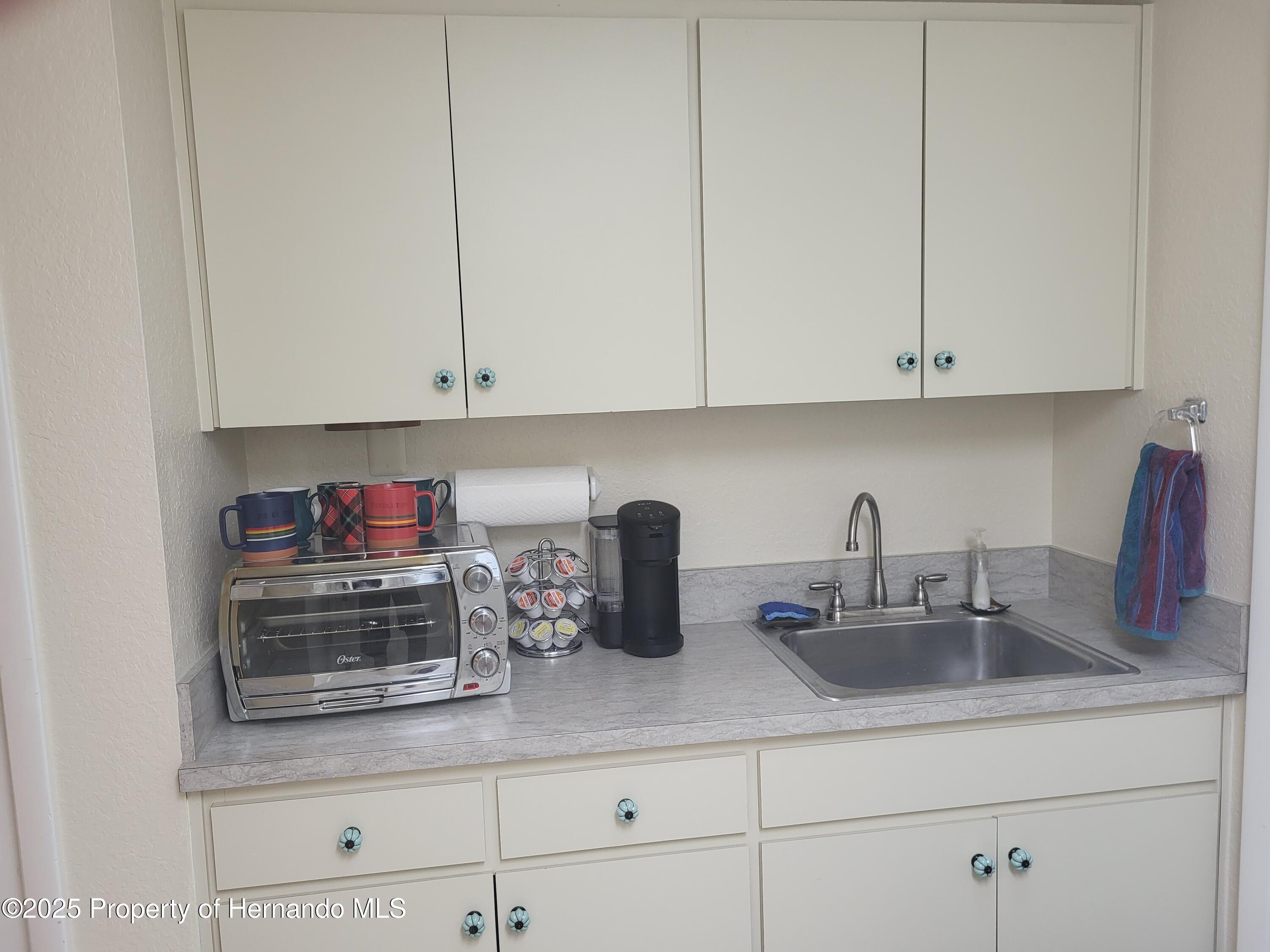 9615 Southern Belle Drive, Weeki Wachee, Florida image 28
