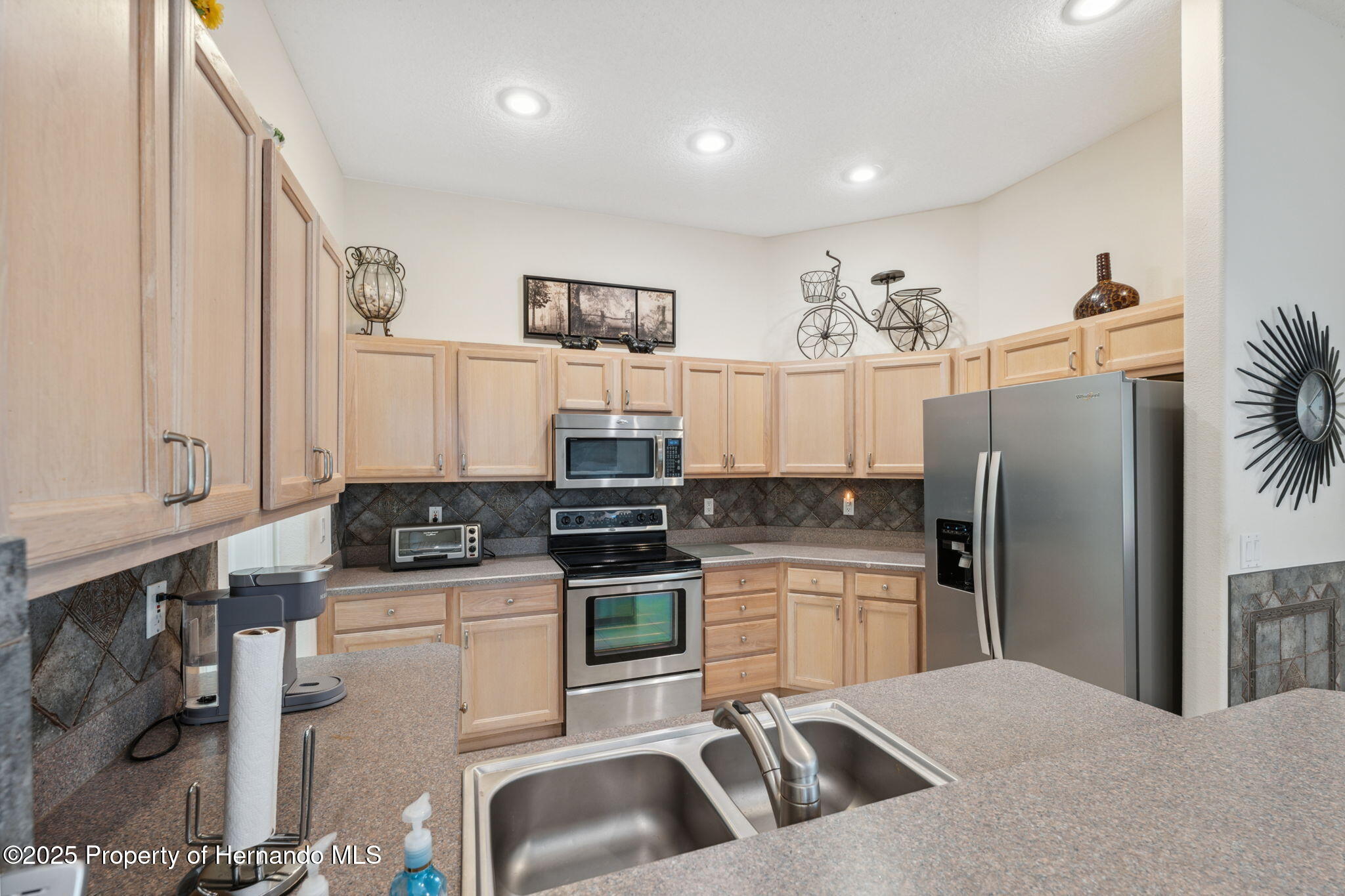 3400 Rosebay Court, Spring Hill, Florida image 18