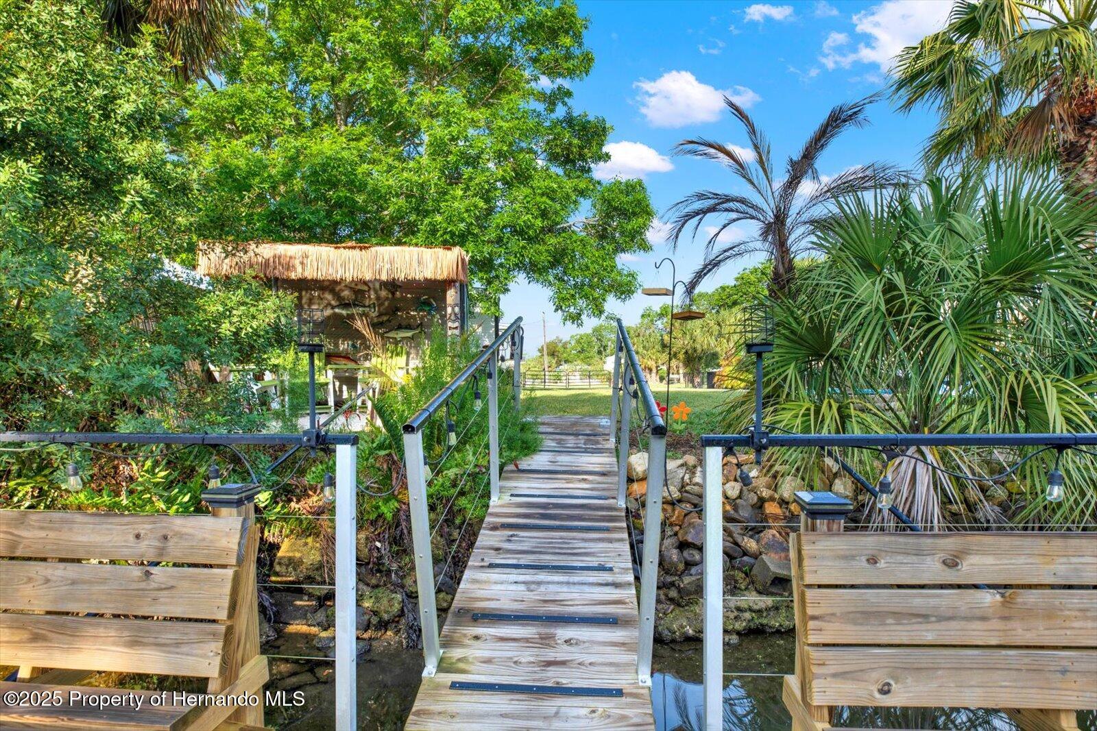 6220 Island Drive, Weeki Wachee, Florida image 16