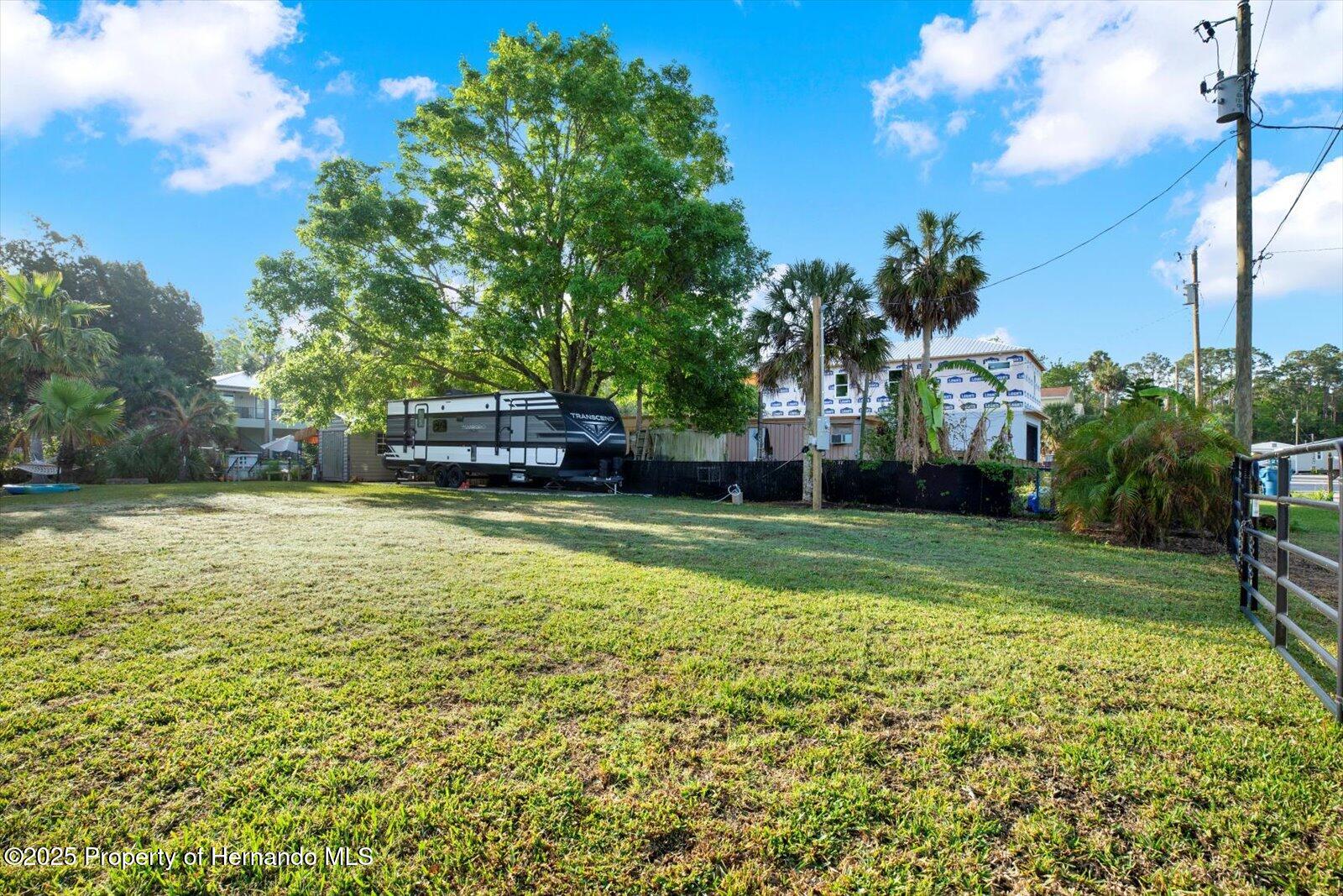 6220 Island Drive, Weeki Wachee, Florida image 6