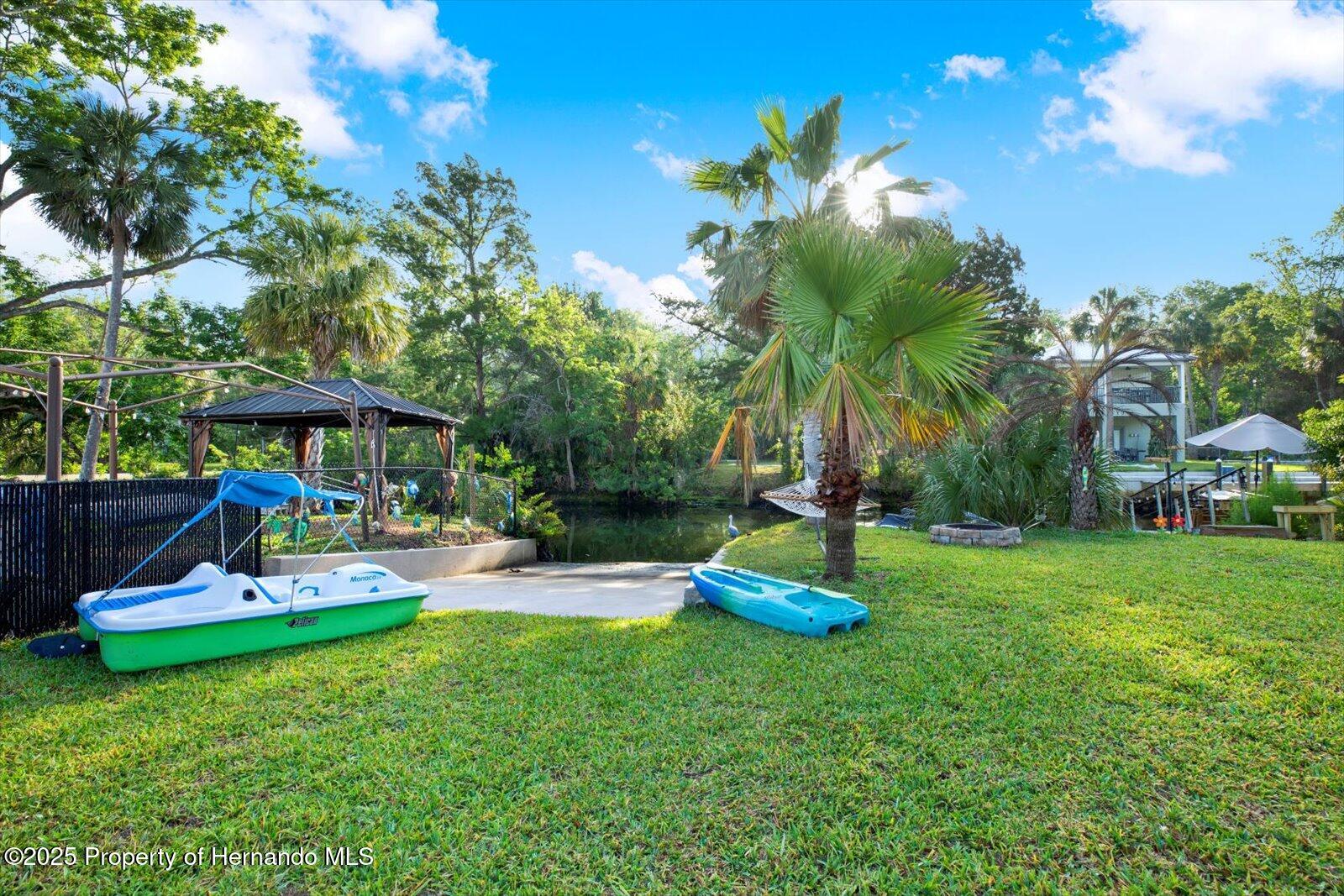 6220 Island Drive, Weeki Wachee, Florida image 14