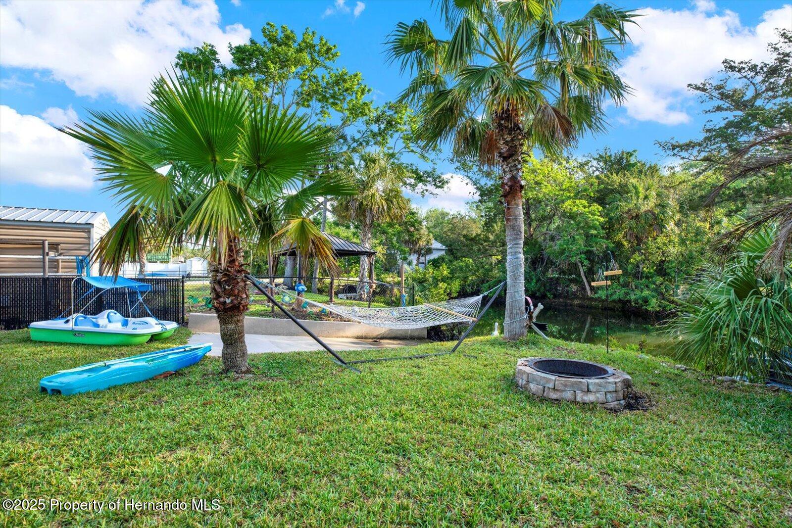 6220 Island Drive, Weeki Wachee, Florida image 13