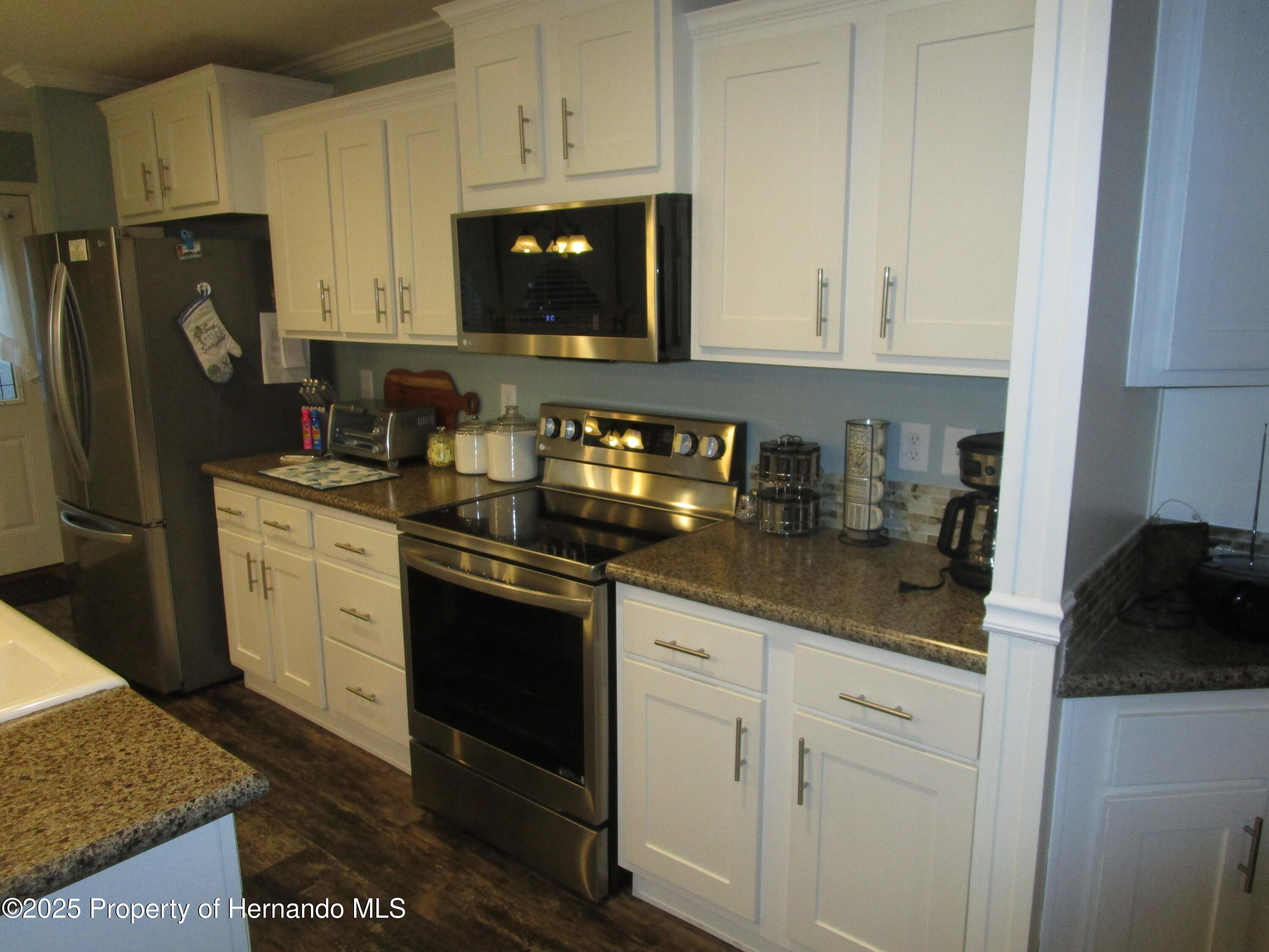 8474 Moonlight Avenue, Brooksville, Florida image 6