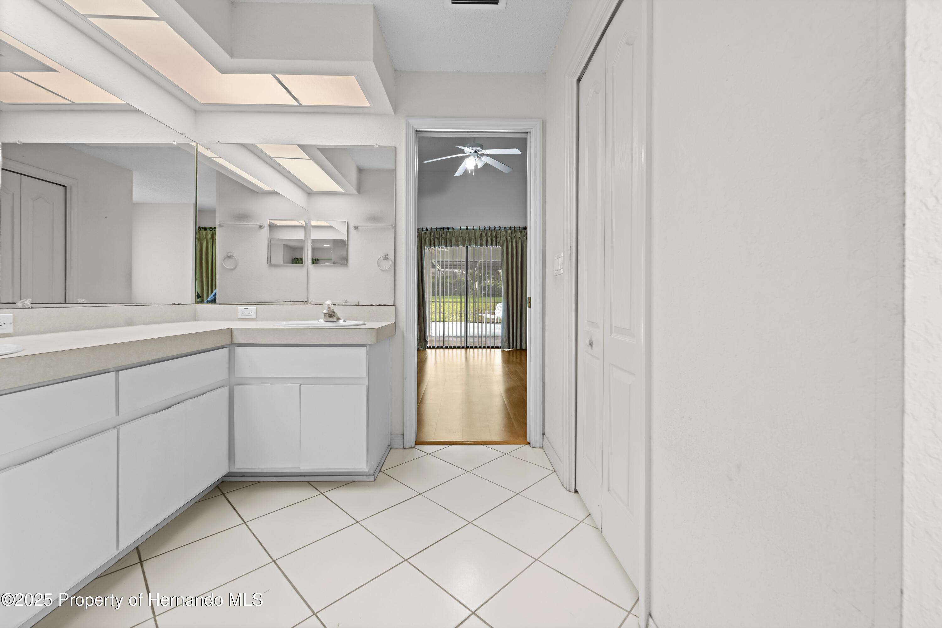 206 Forest Wood Court, Spring Hill, Florida image 25