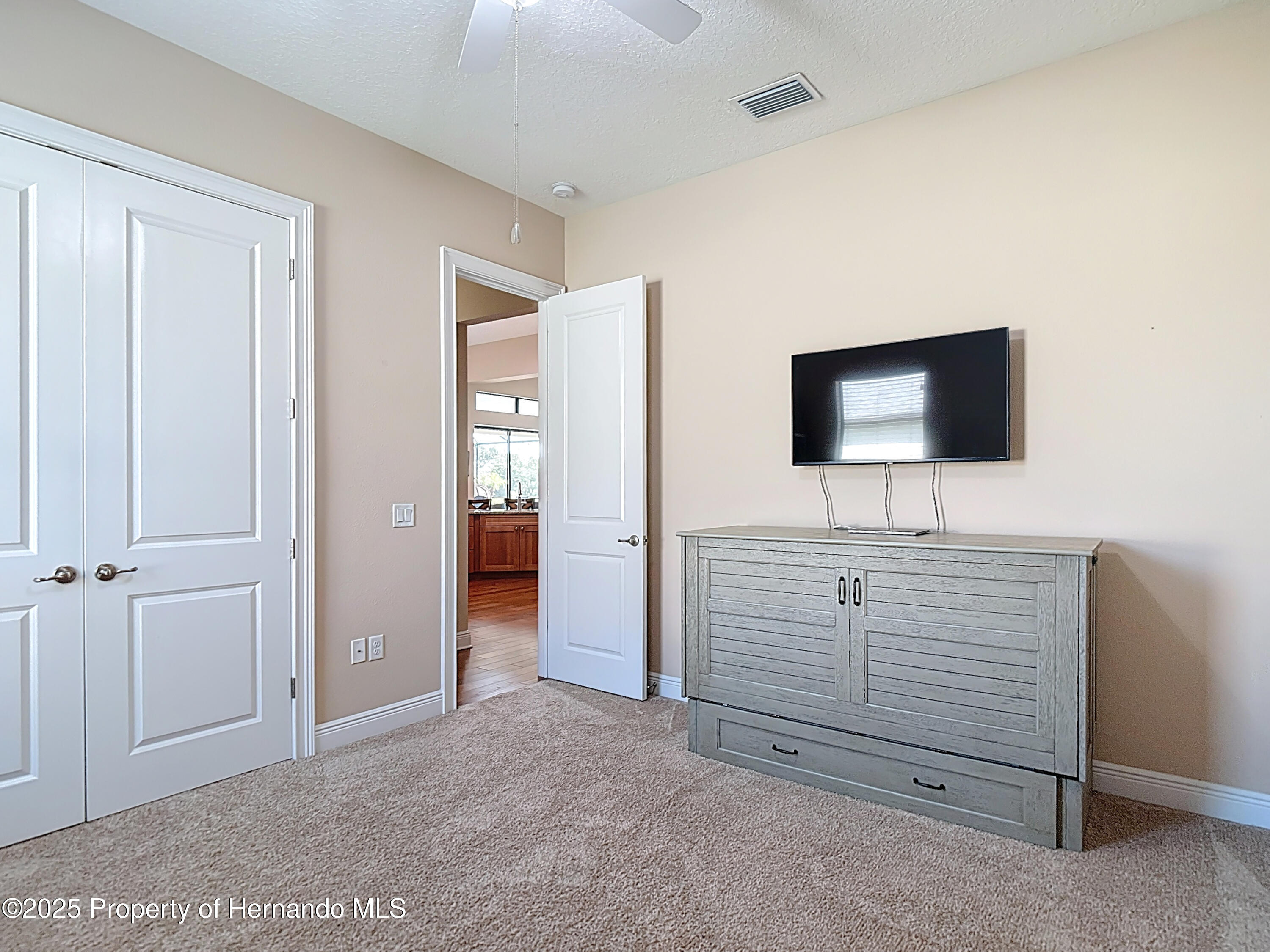 9125 Palm Beach Drive, Weeki Wachee, Florida image 41