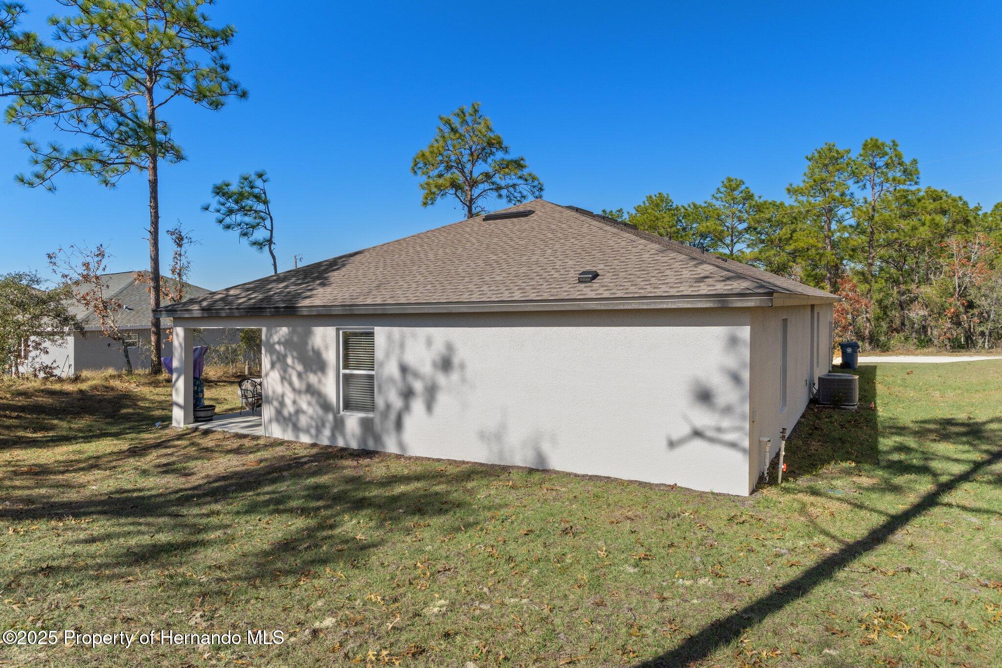 12220 Pioneer Avenue, Weeki Wachee, Florida image 38