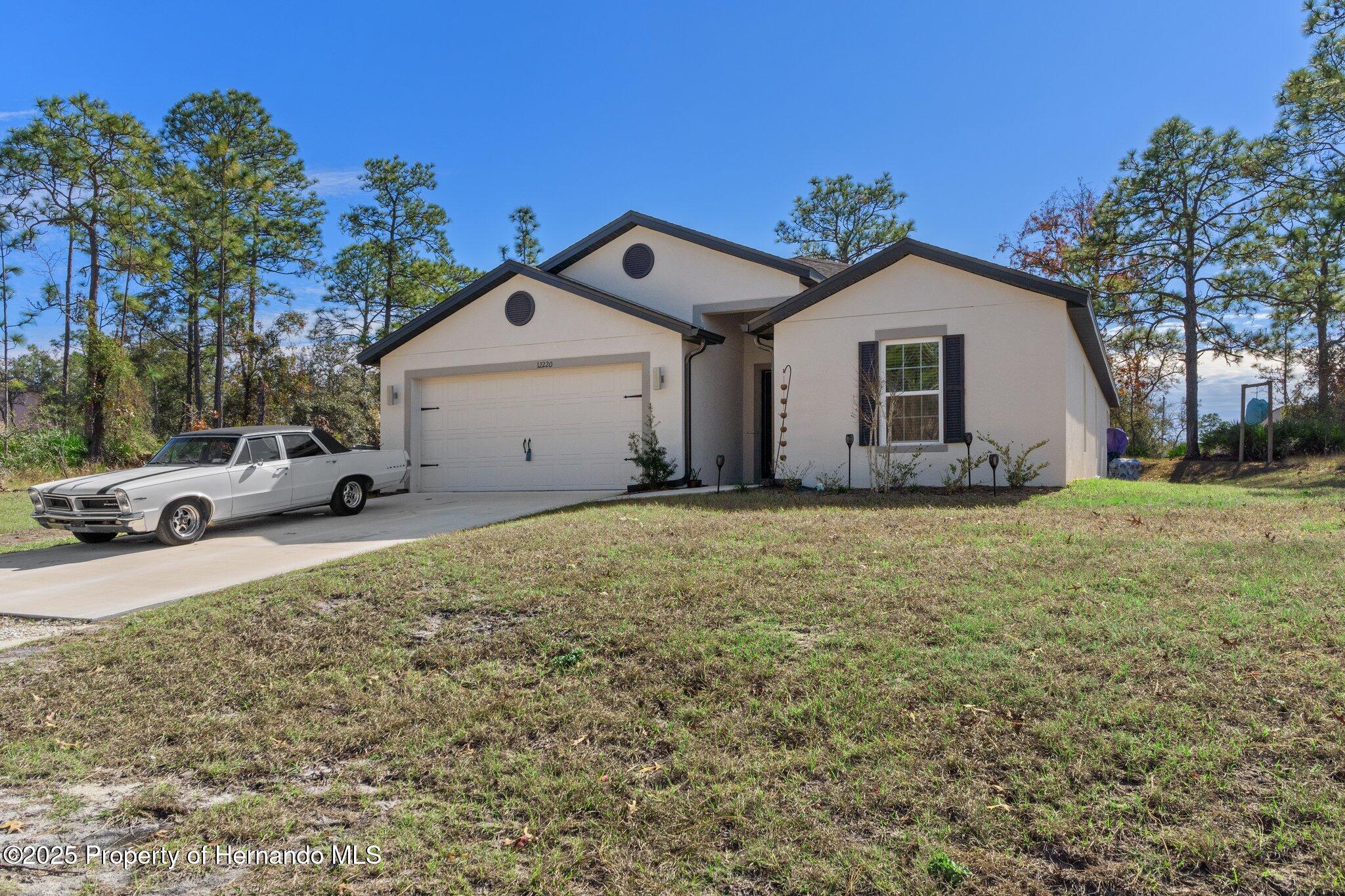 12220 Pioneer Avenue, Weeki Wachee, Florida image 45