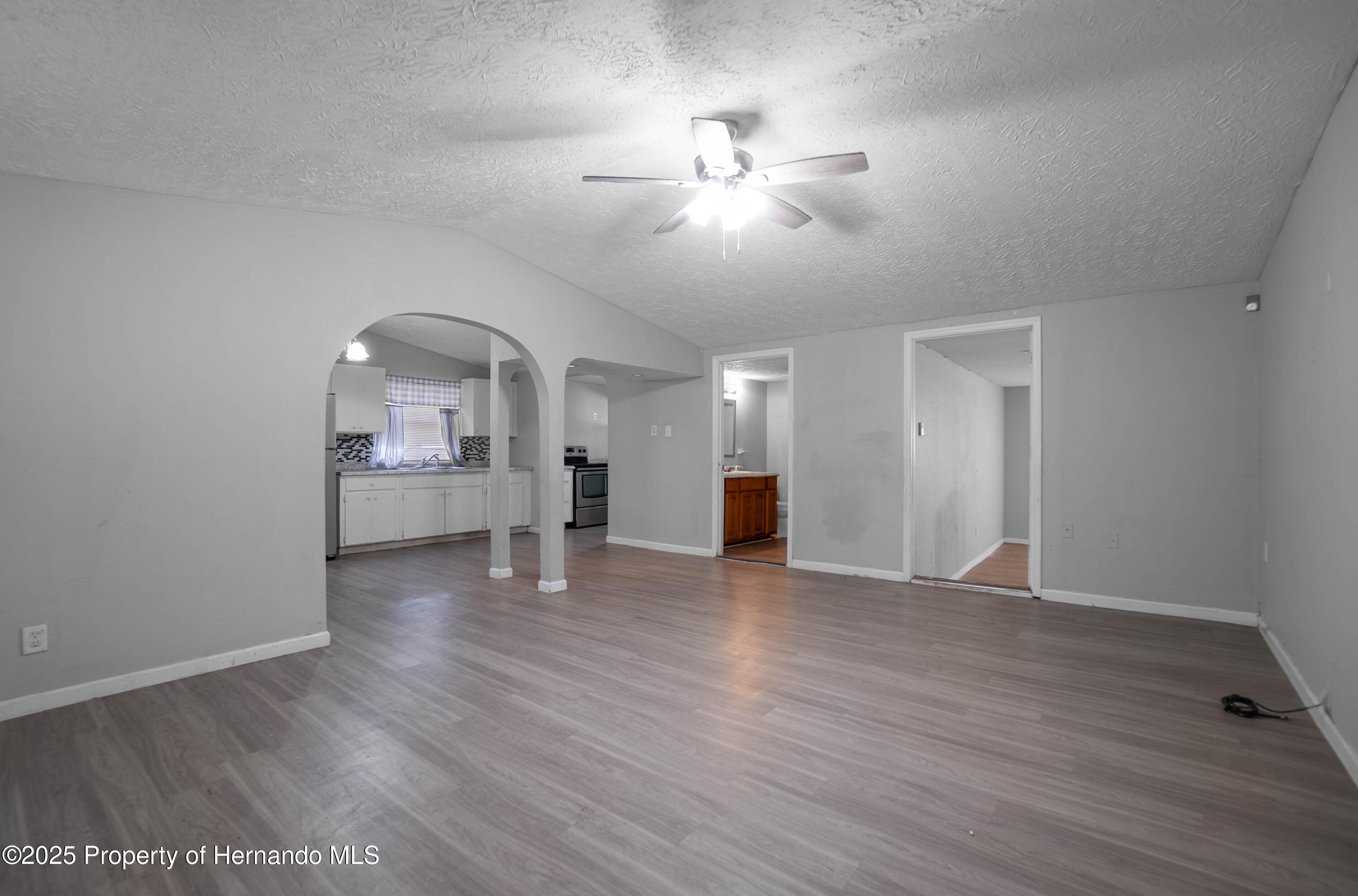 7211 Sunnyside Drive, Brooksville, Florida image 5