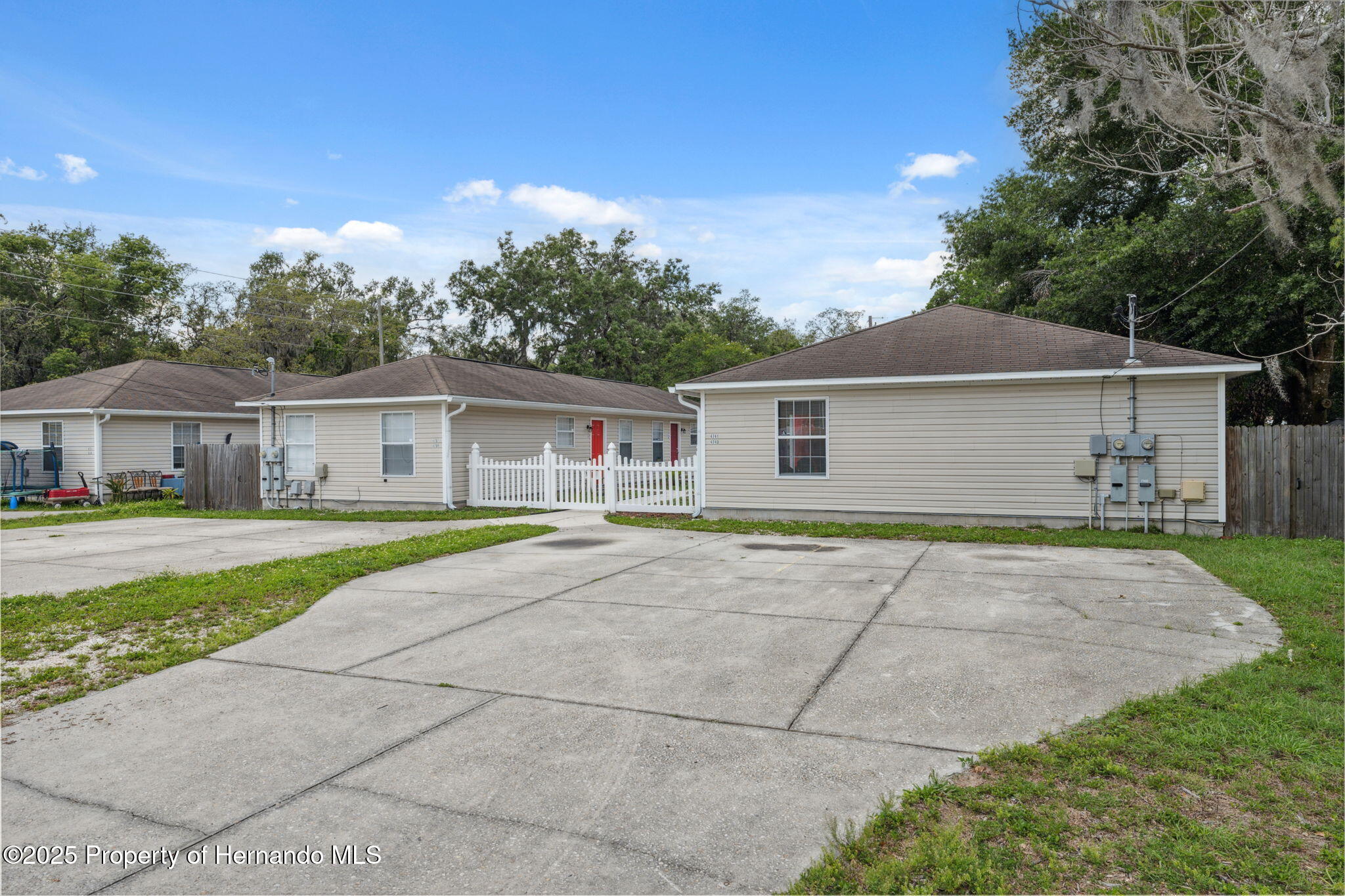 4741 6th Street, Zephyrhills, Florida image 5