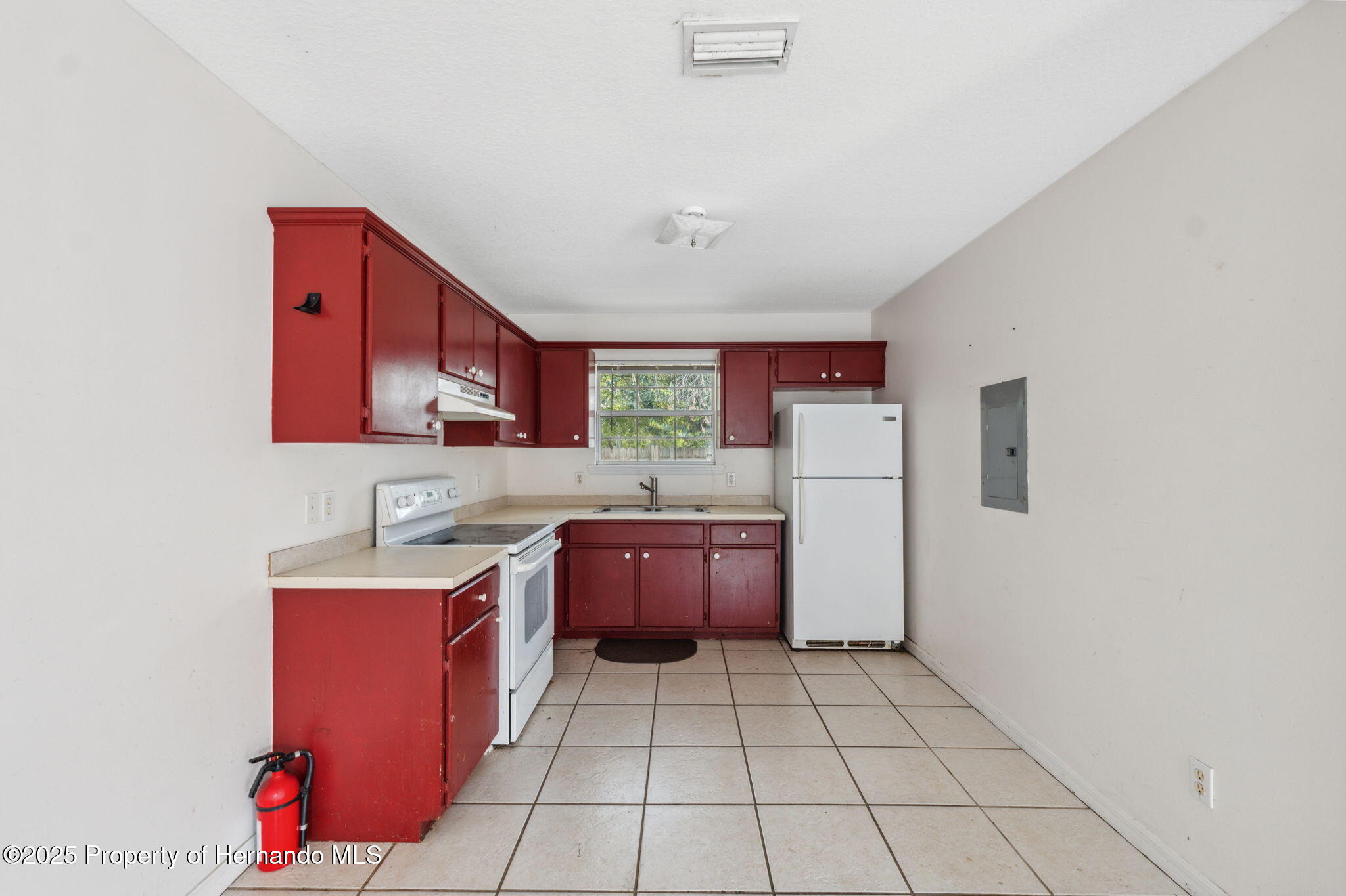 4741 6th Street, Zephyrhills, Florida image 35