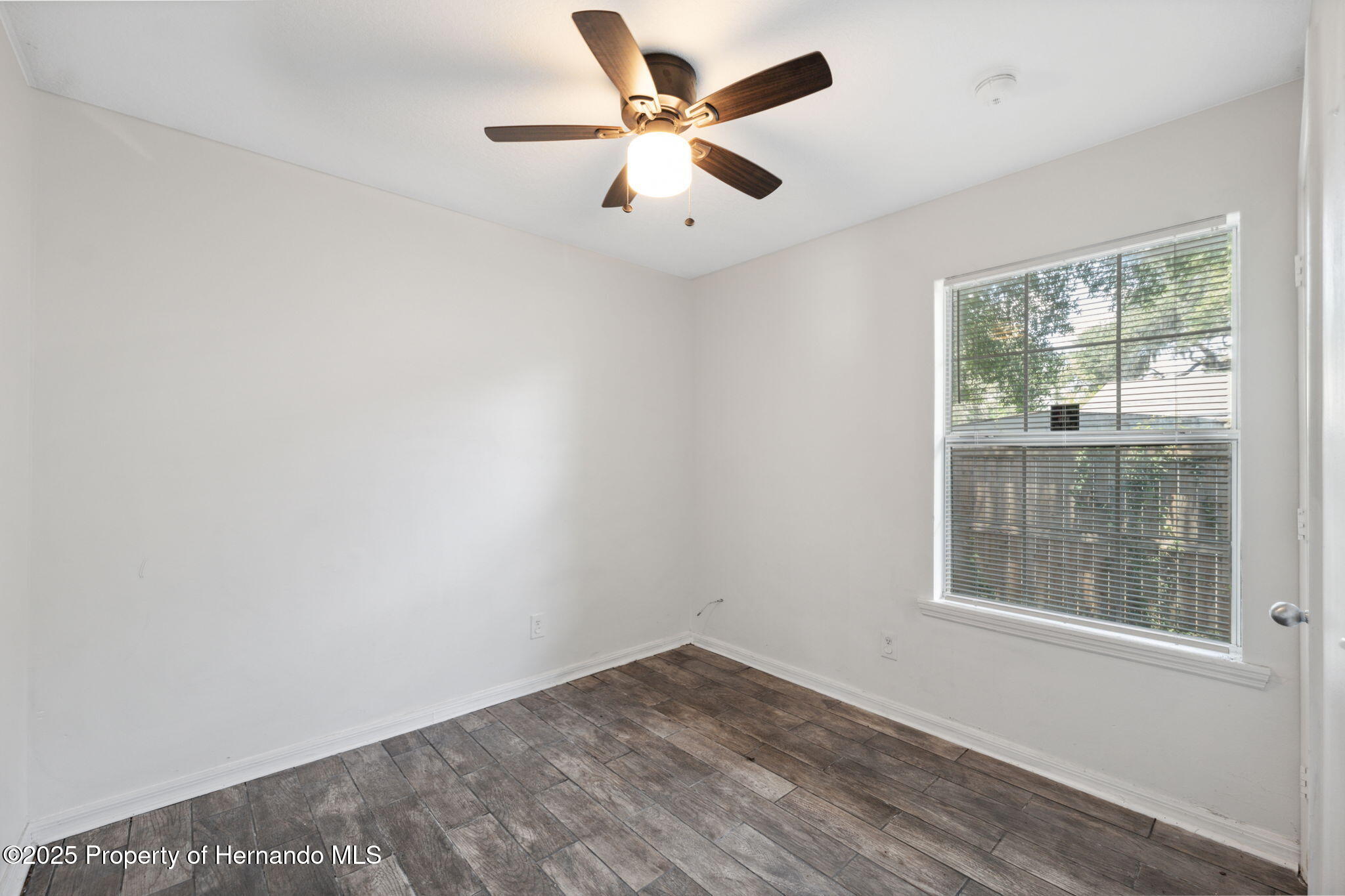 4741 6th Street, Zephyrhills, Florida image 23