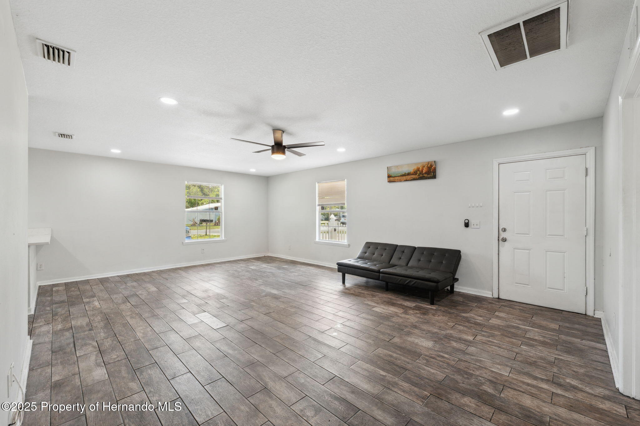 4741 6th Street, Zephyrhills, Florida image 10