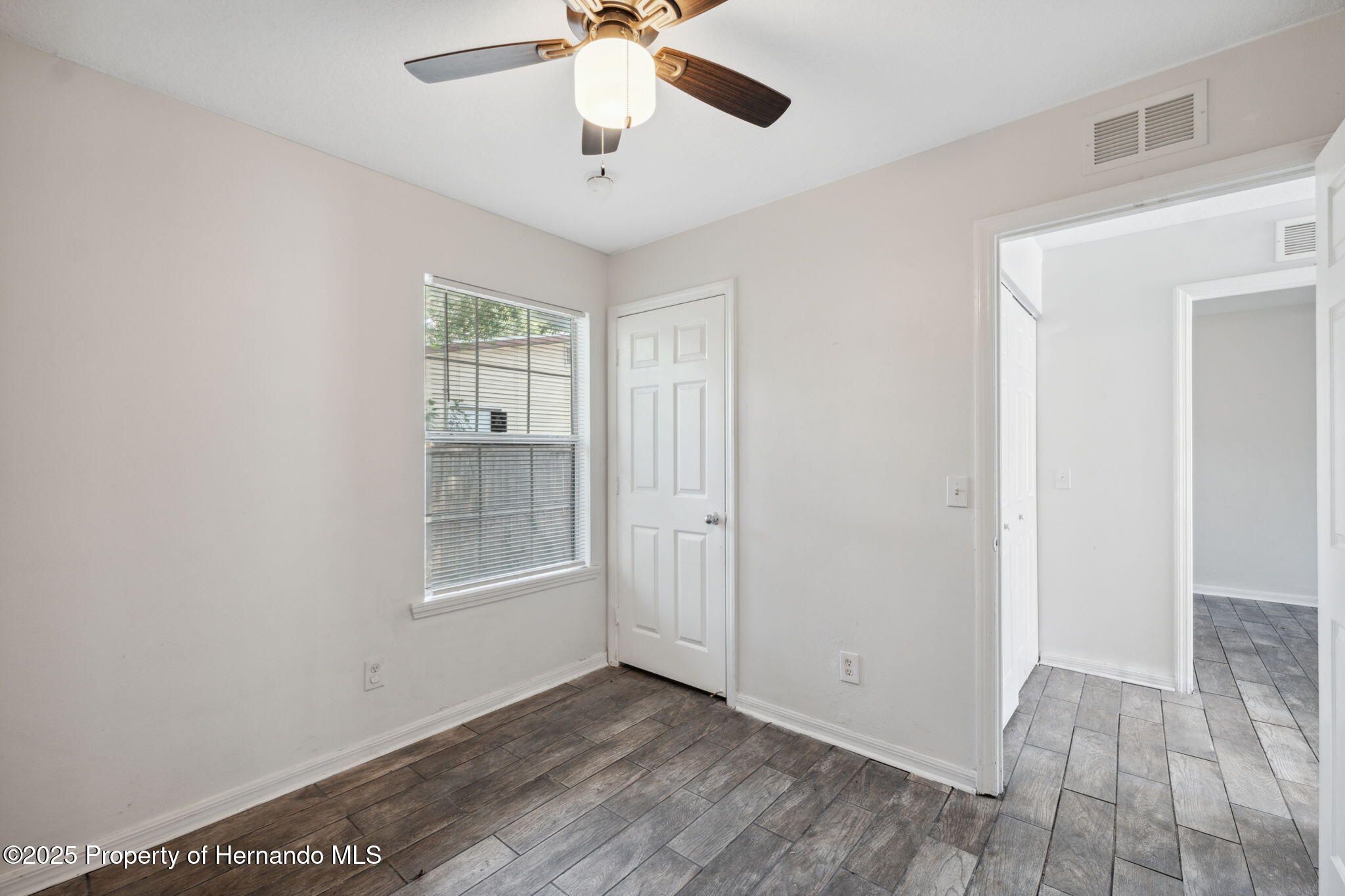 4741 6th Street, Zephyrhills, Florida image 24