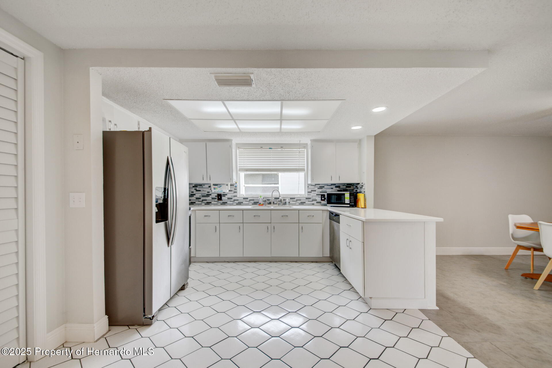 6231 Westport Drive, Port Richey, Florida image 19
