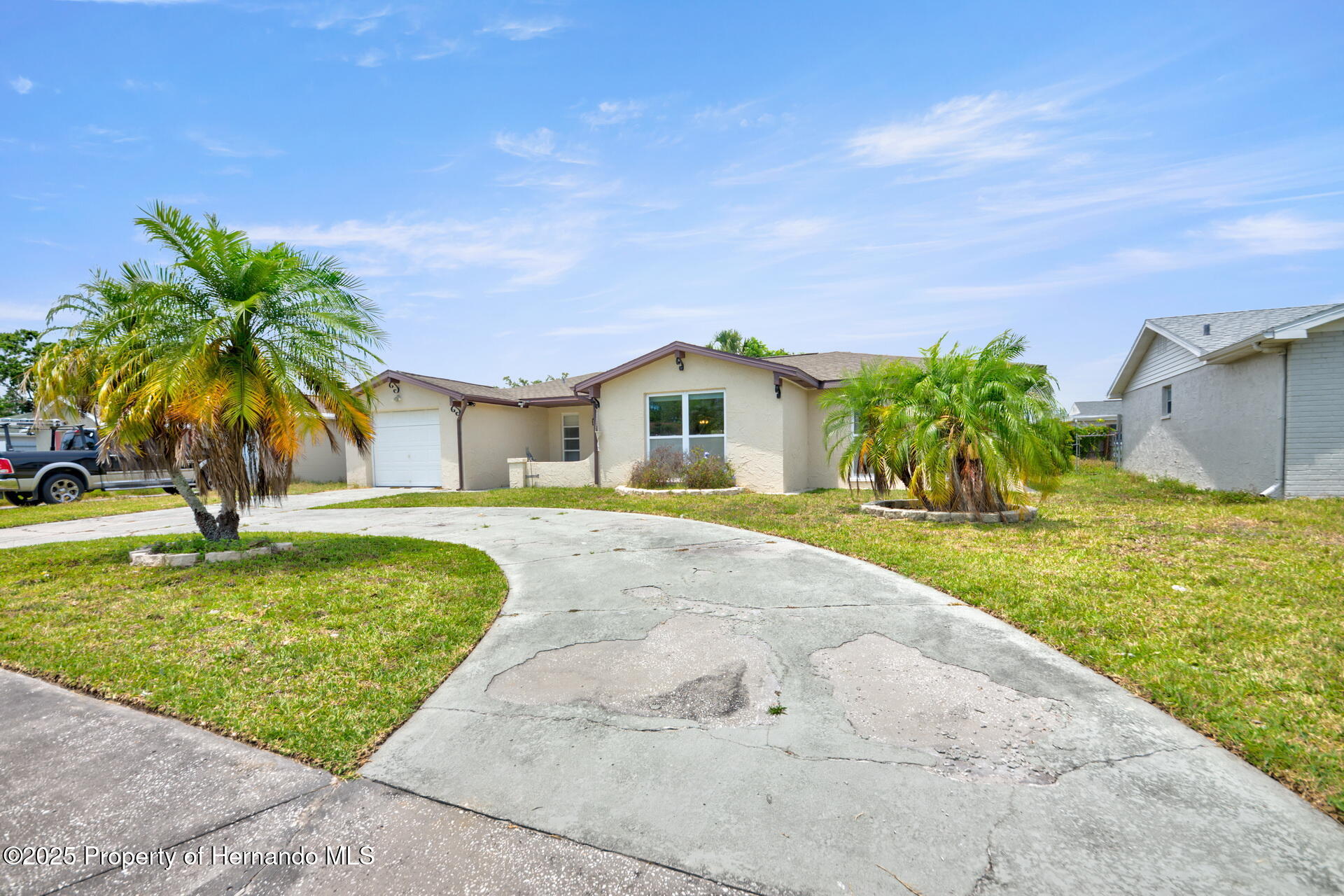 6231 Westport Drive, Port Richey, Florida image 3