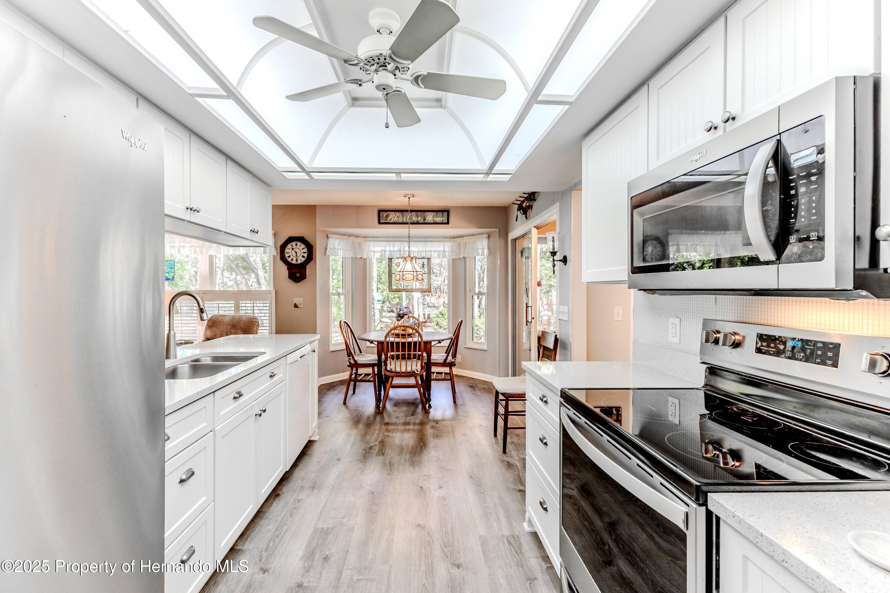 3013 Appleblossom Trail, Spring Hill, Florida image 22