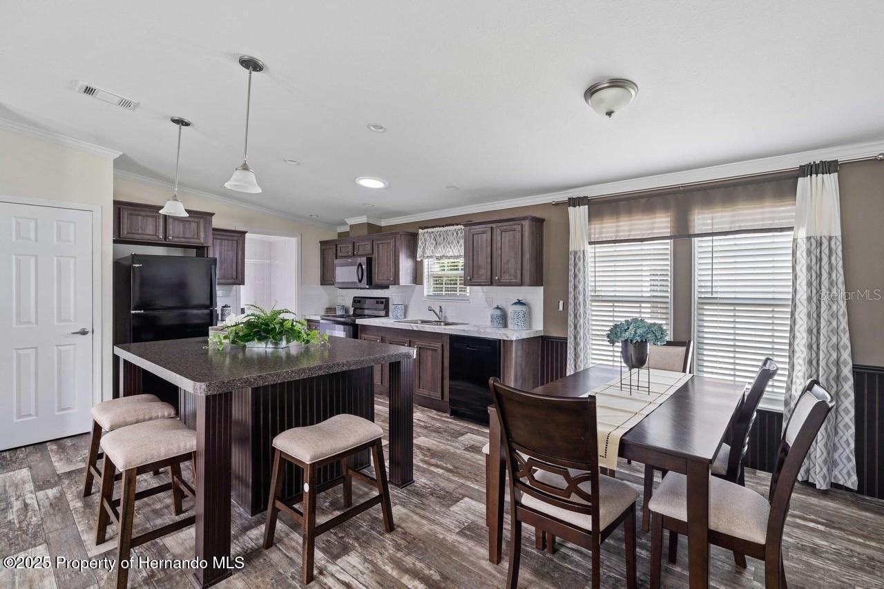 4852 Snug Harbor Road, New Port Richey, Florida image 11