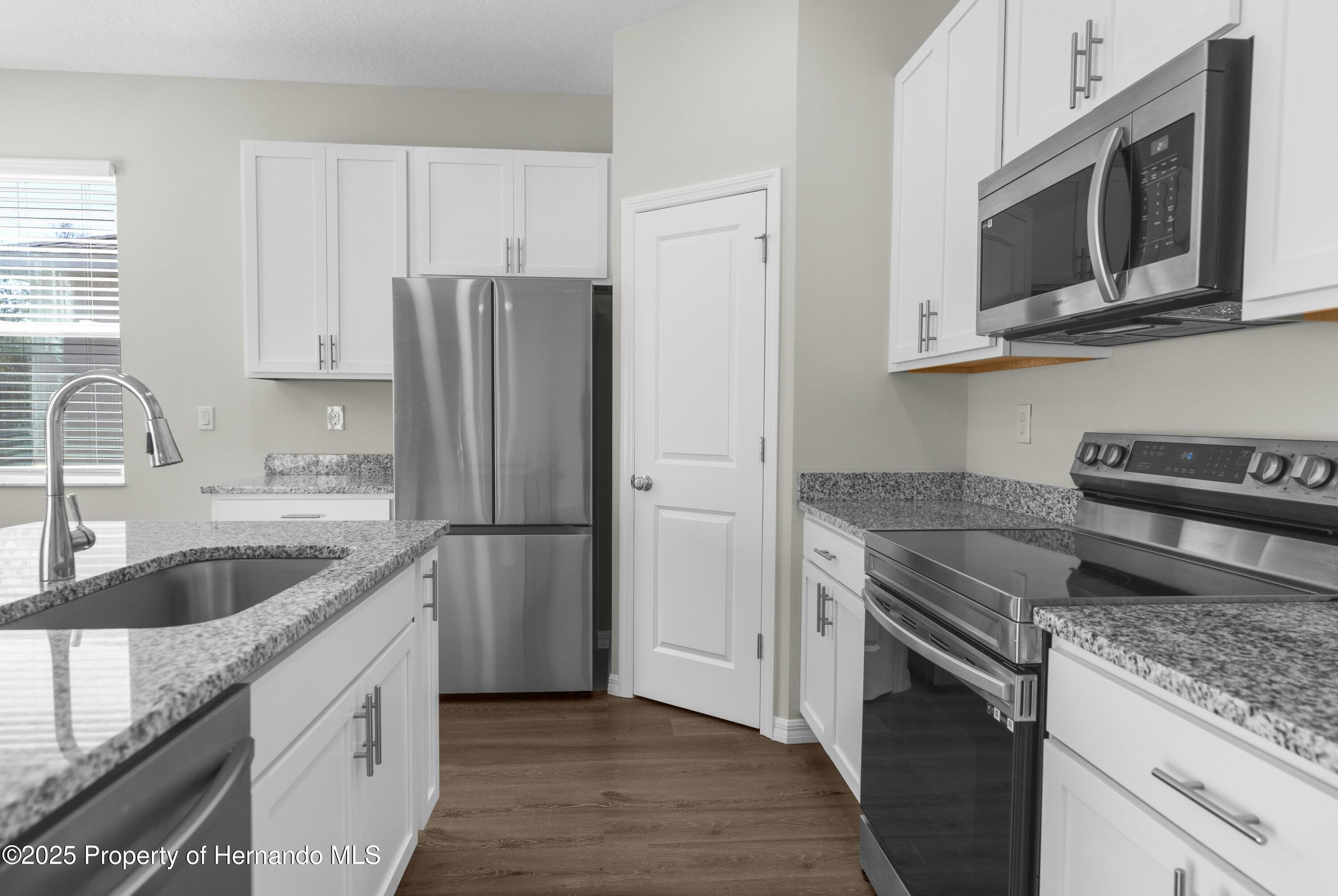 9062 Wade Street, Weeki Wachee, Florida image 6