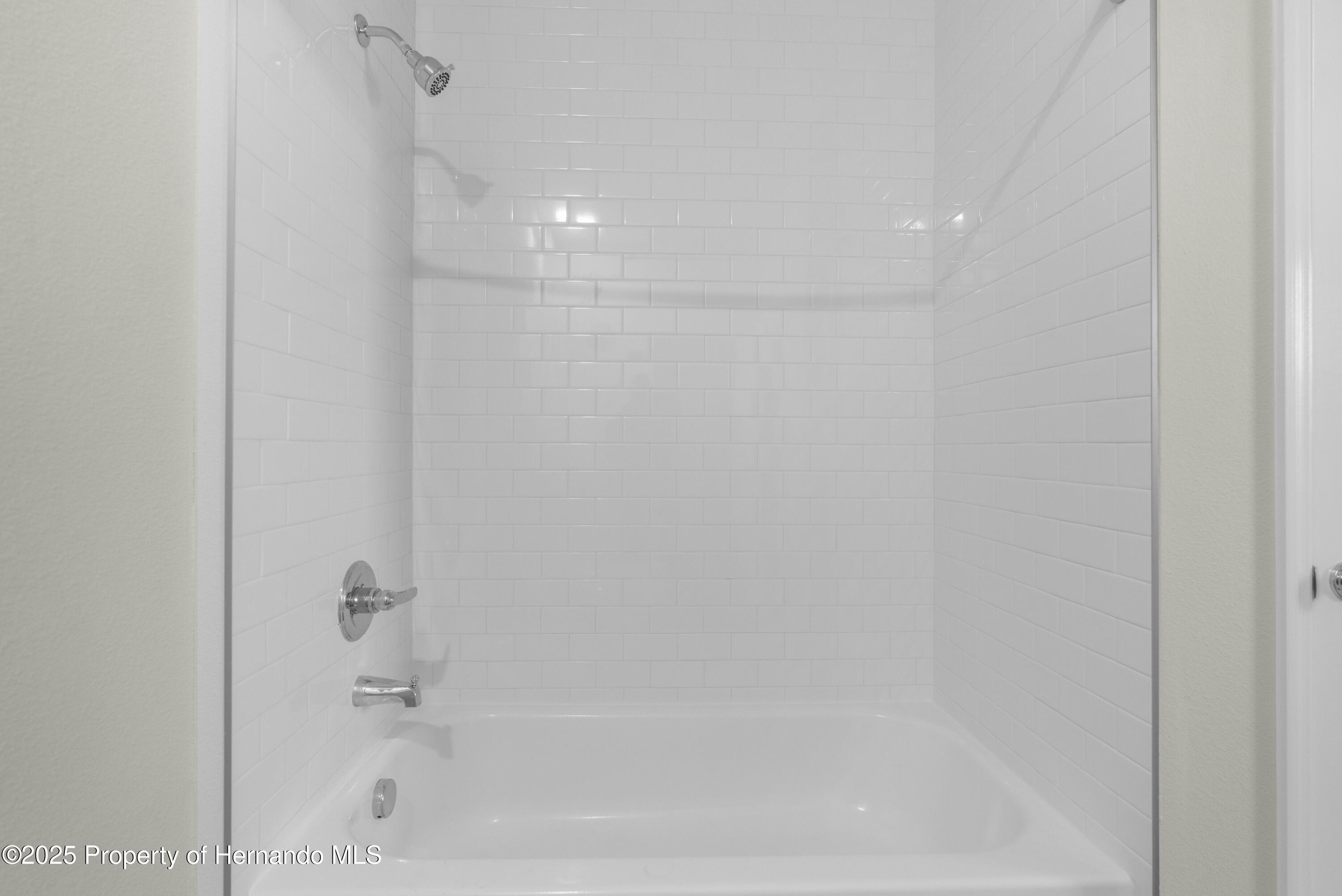 9062 Wade Street, Weeki Wachee, Florida image 28