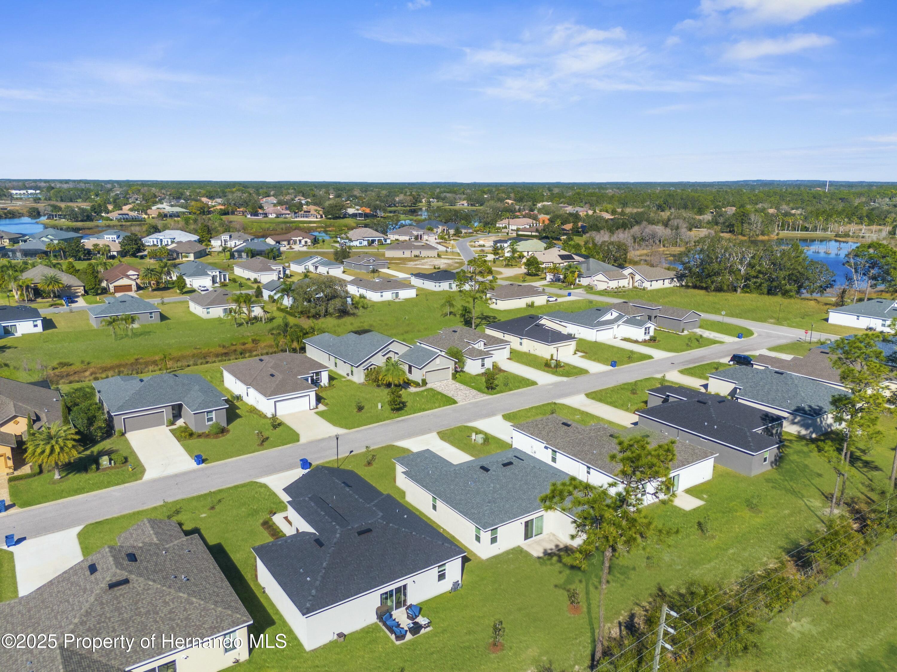9062 Wade Street, Weeki Wachee, Florida image 33