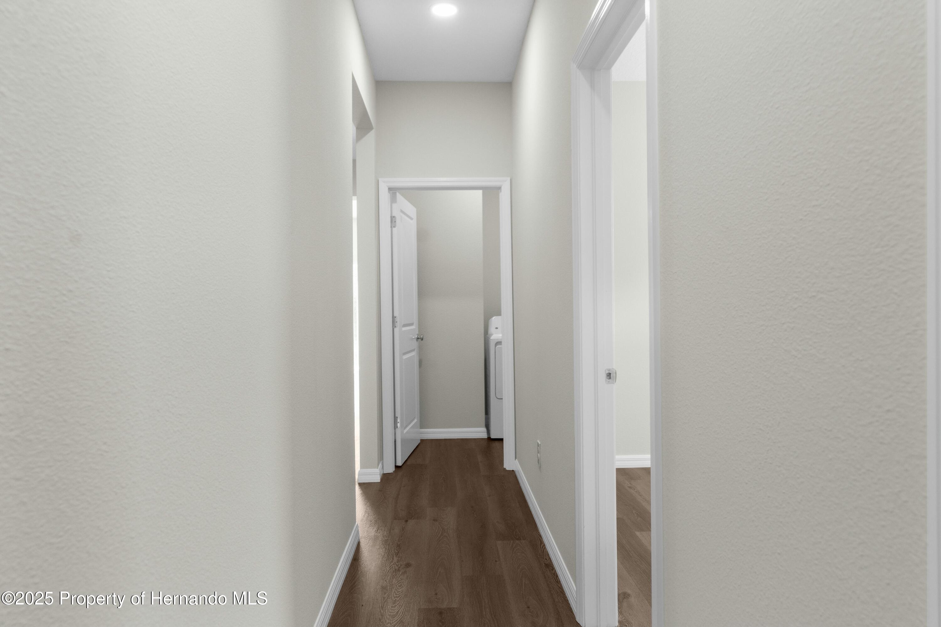 9062 Wade Street, Weeki Wachee, Florida image 37