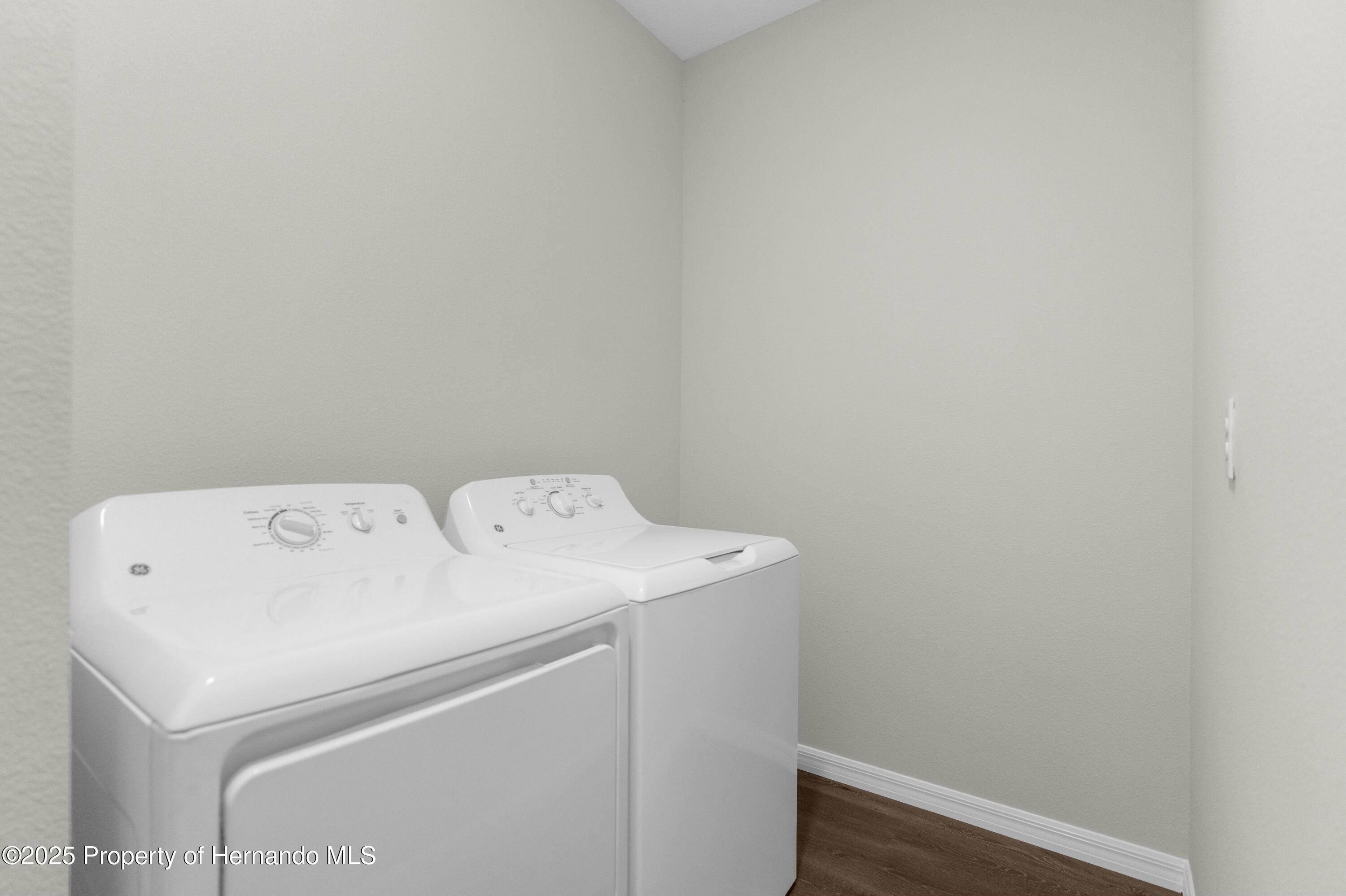 9062 Wade Street, Weeki Wachee, Florida image 20