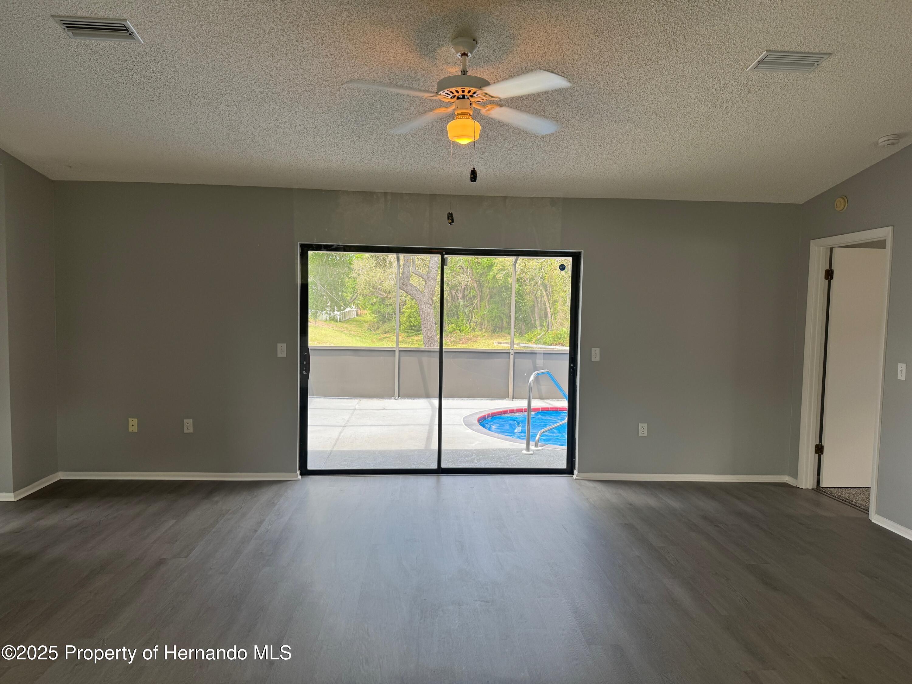 10919 Midland Bridge Road, Hudson, Florida image 5