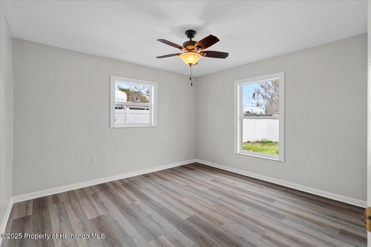 6358 Dakota Drive, Brooksville, Florida image 17