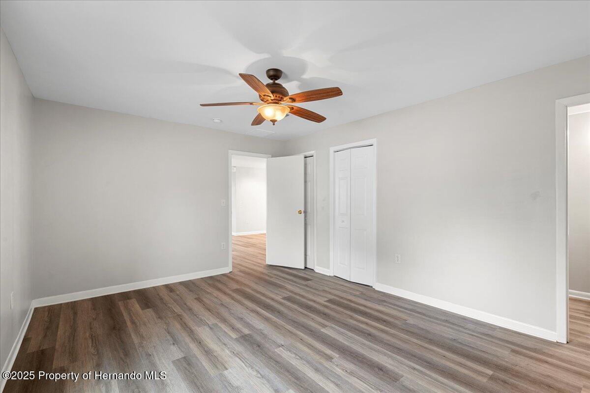 6358 Dakota Drive, Brooksville, Florida image 14