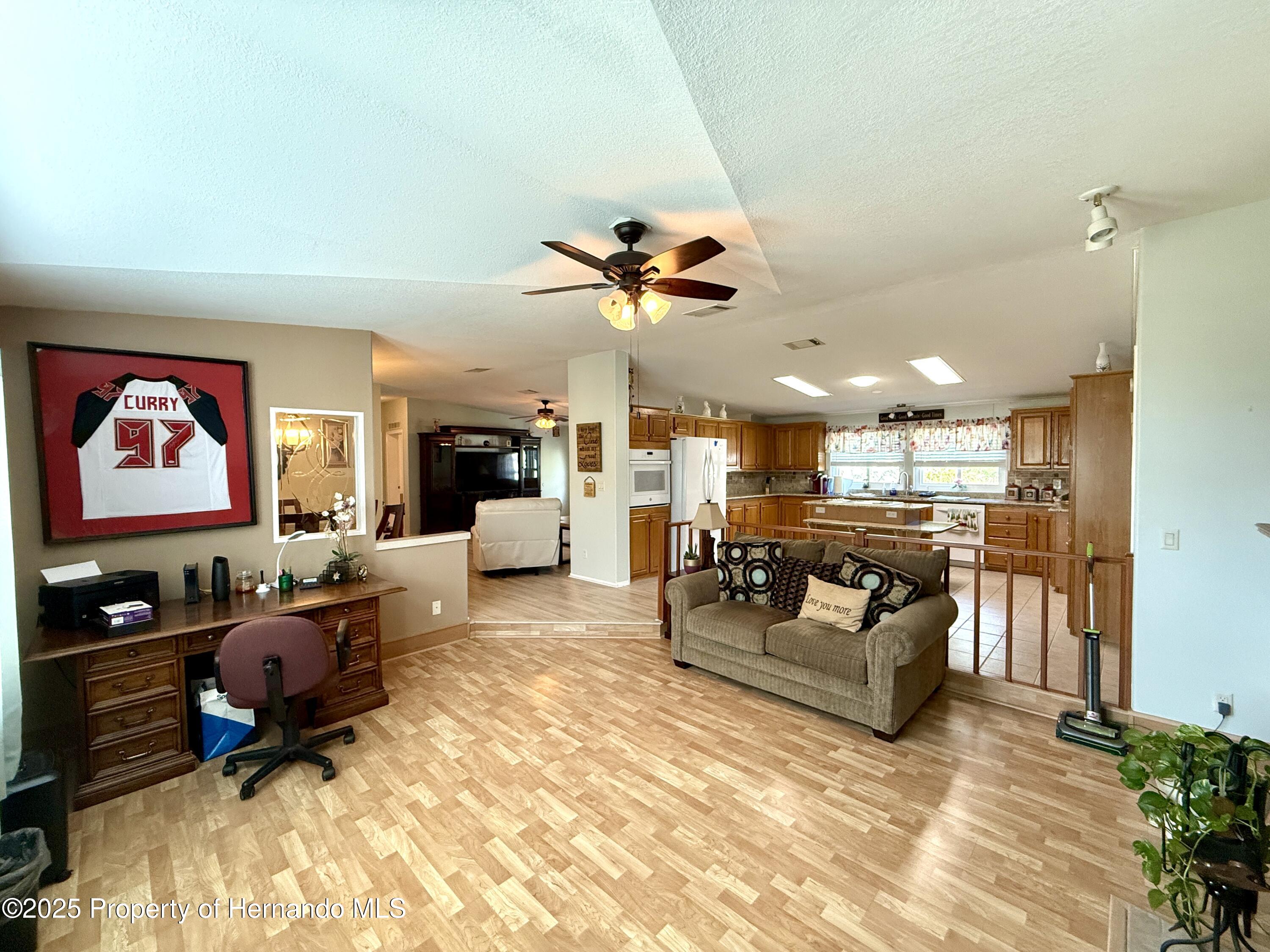 9198 Basil Street, Brooksville, Florida image 17