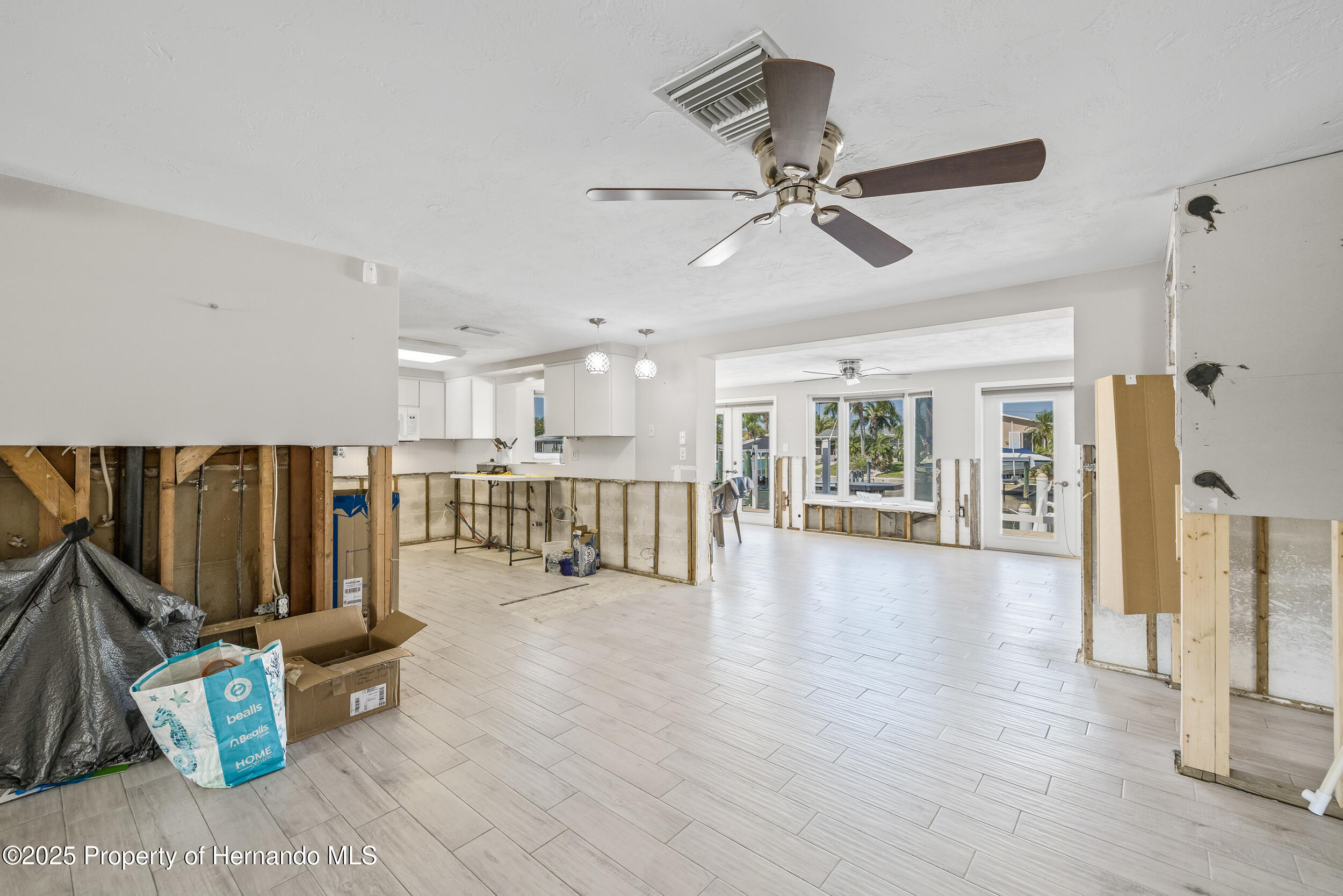 4921 Shell Stream Boulevard, New Port Richey, Florida image 12