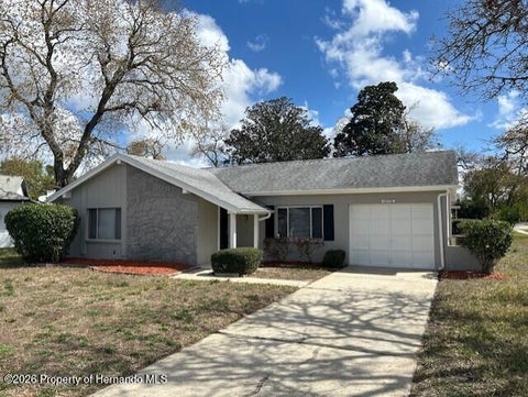 Homes For Rent - 13102 Pembrook Court<br/> Hudson, FL 34667