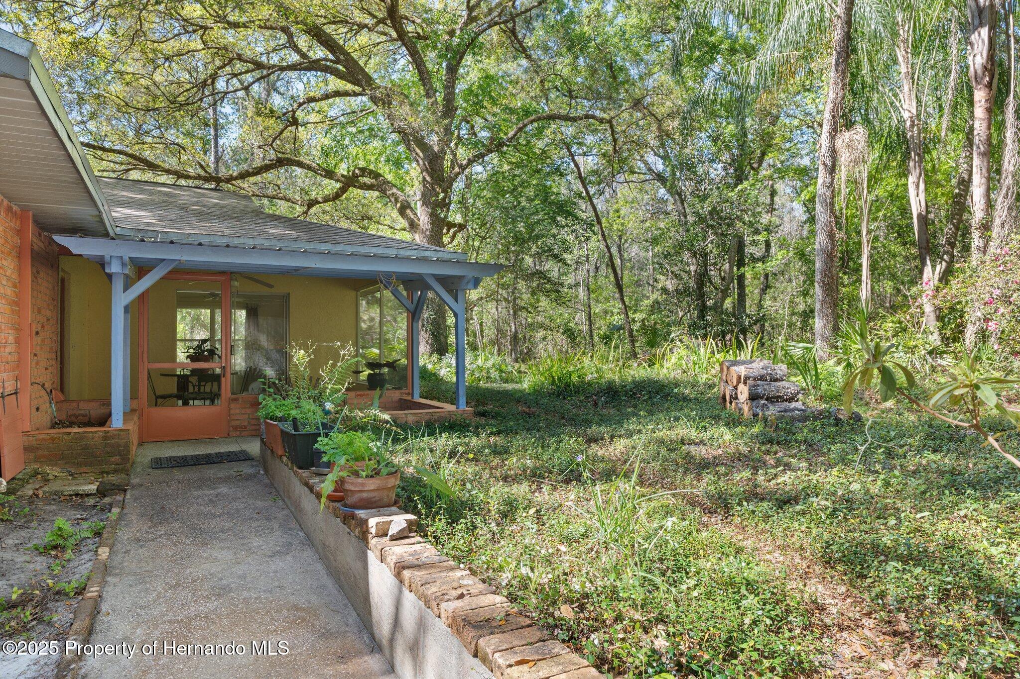 4319 Bessemer Road, Brooksville, Florida image 38