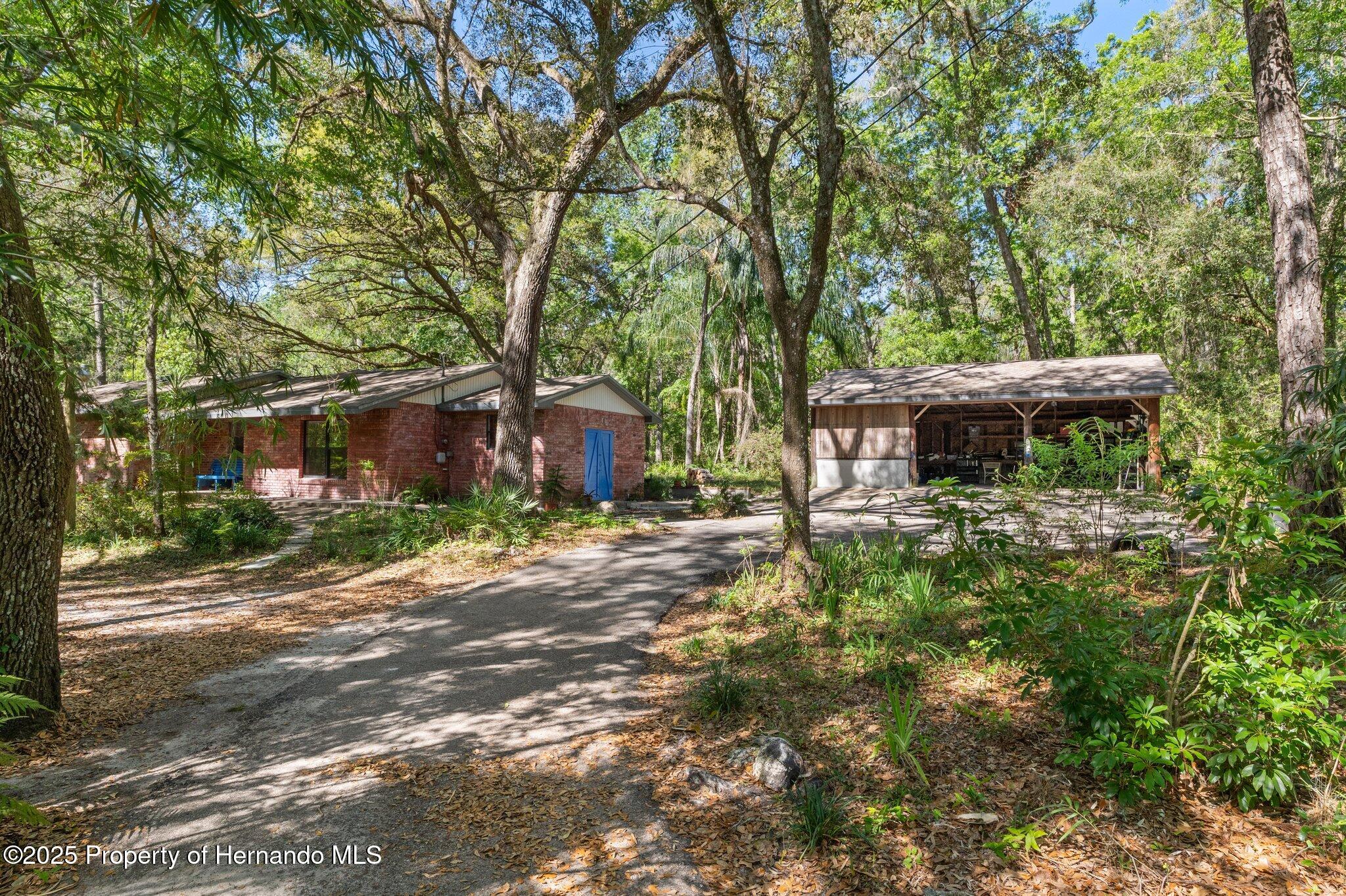 4319 Bessemer Road, Brooksville, Florida image 1